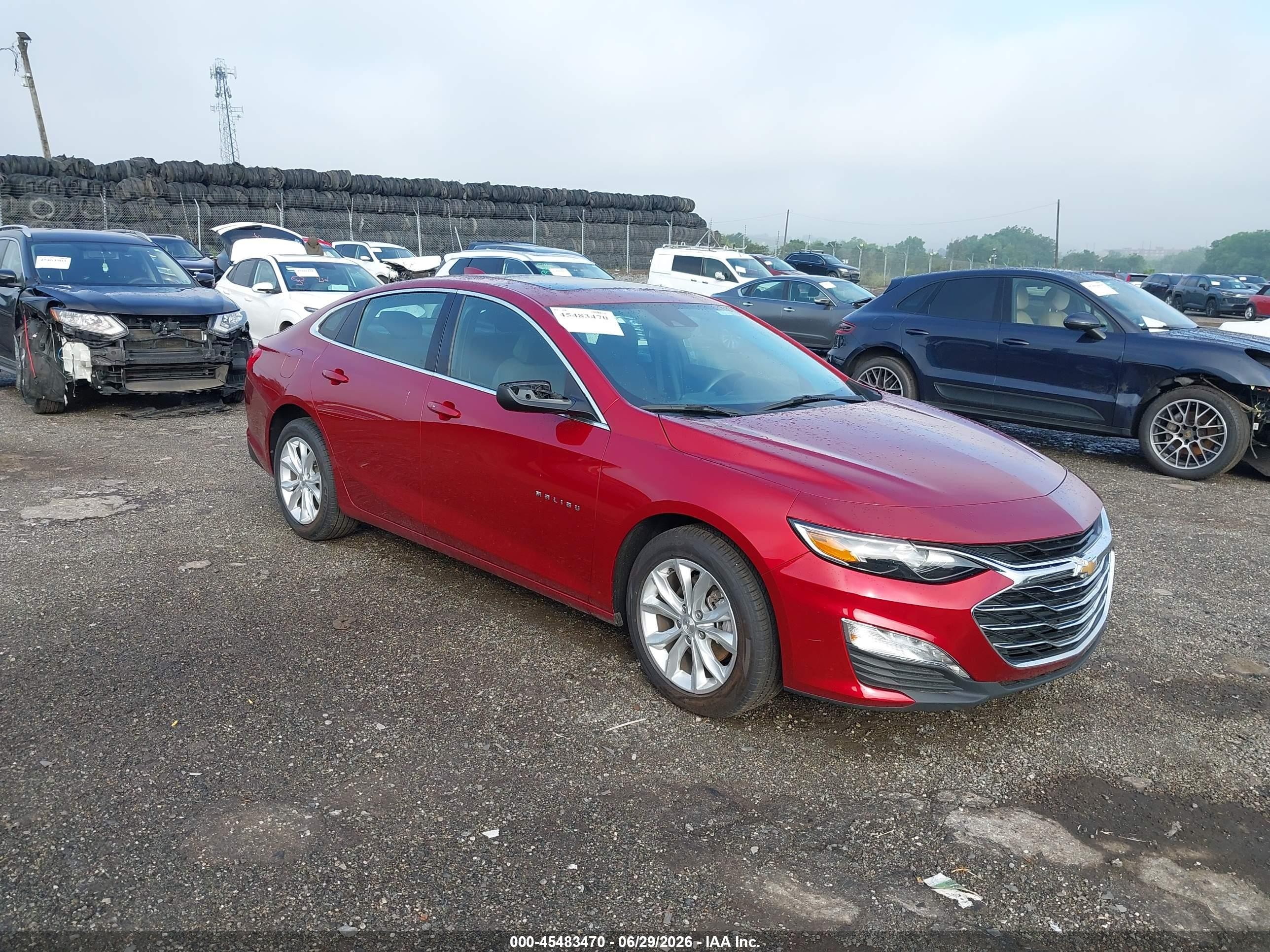 2024 Chevrolet Malibu LT, VIN 1G1ZD5ST5RF151371 — Side