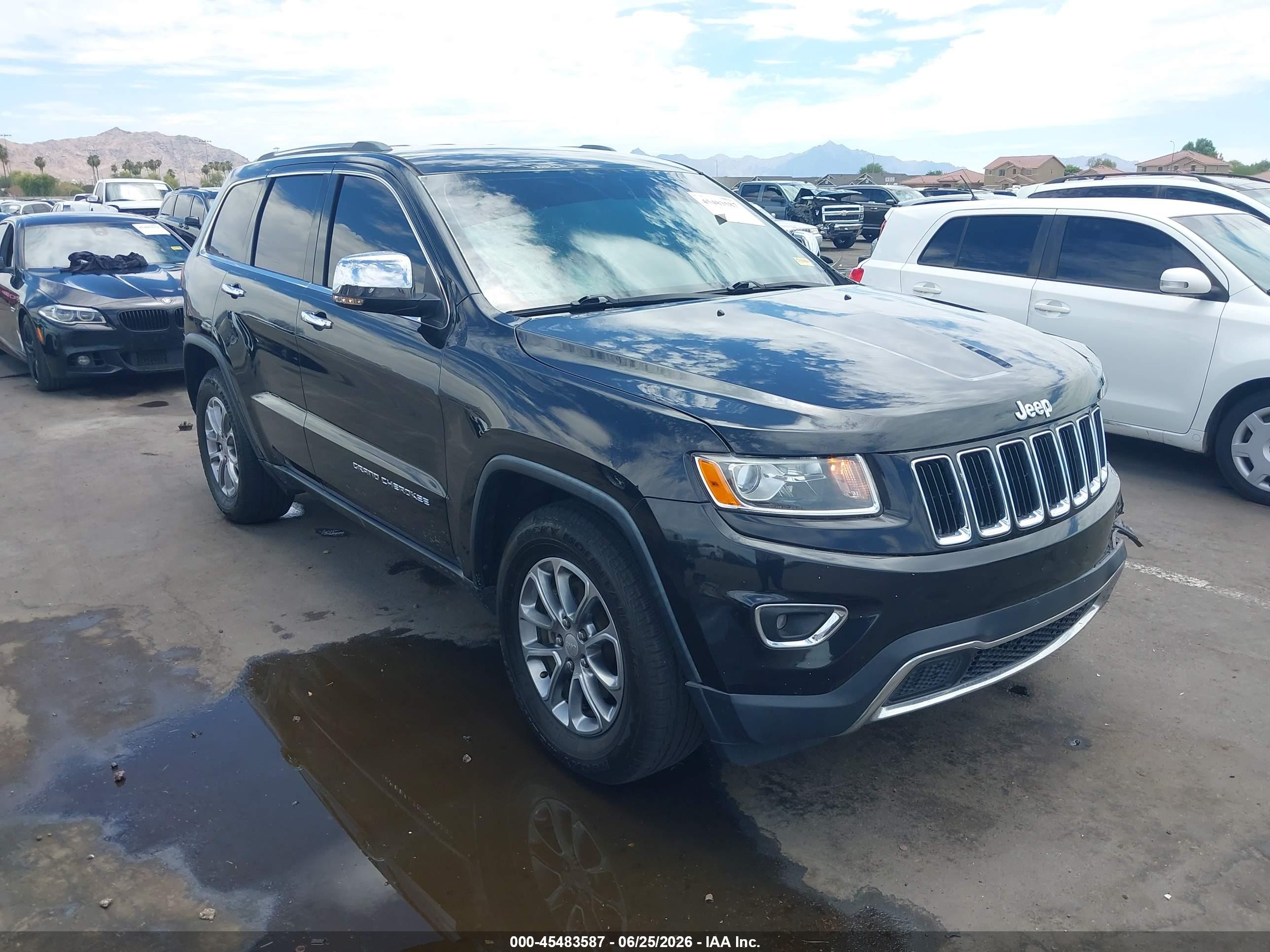 2016 Jeep Grand Cherokee Limited, VIN 1C4RJEBG2GC422680 — Перед