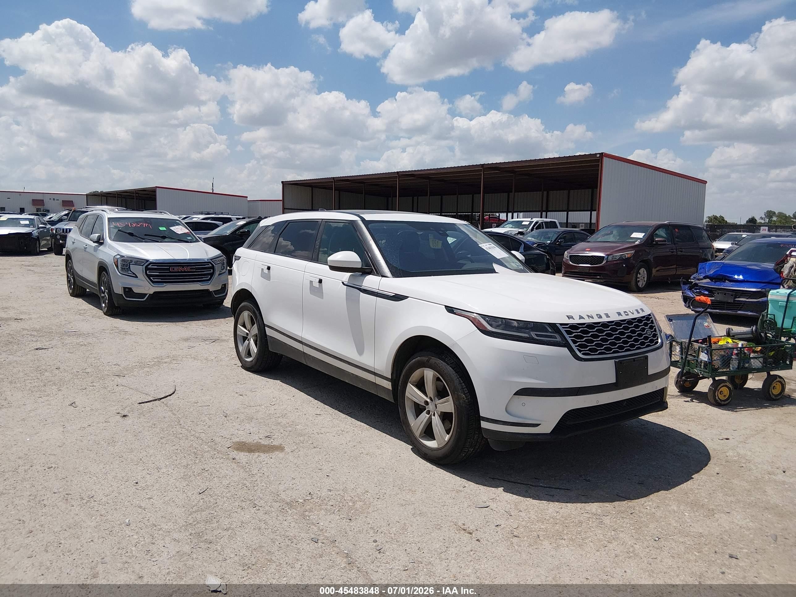 2020 Land Rover Range Rover Velar S, VIN SALYB2EX8LA258661 — Rear end