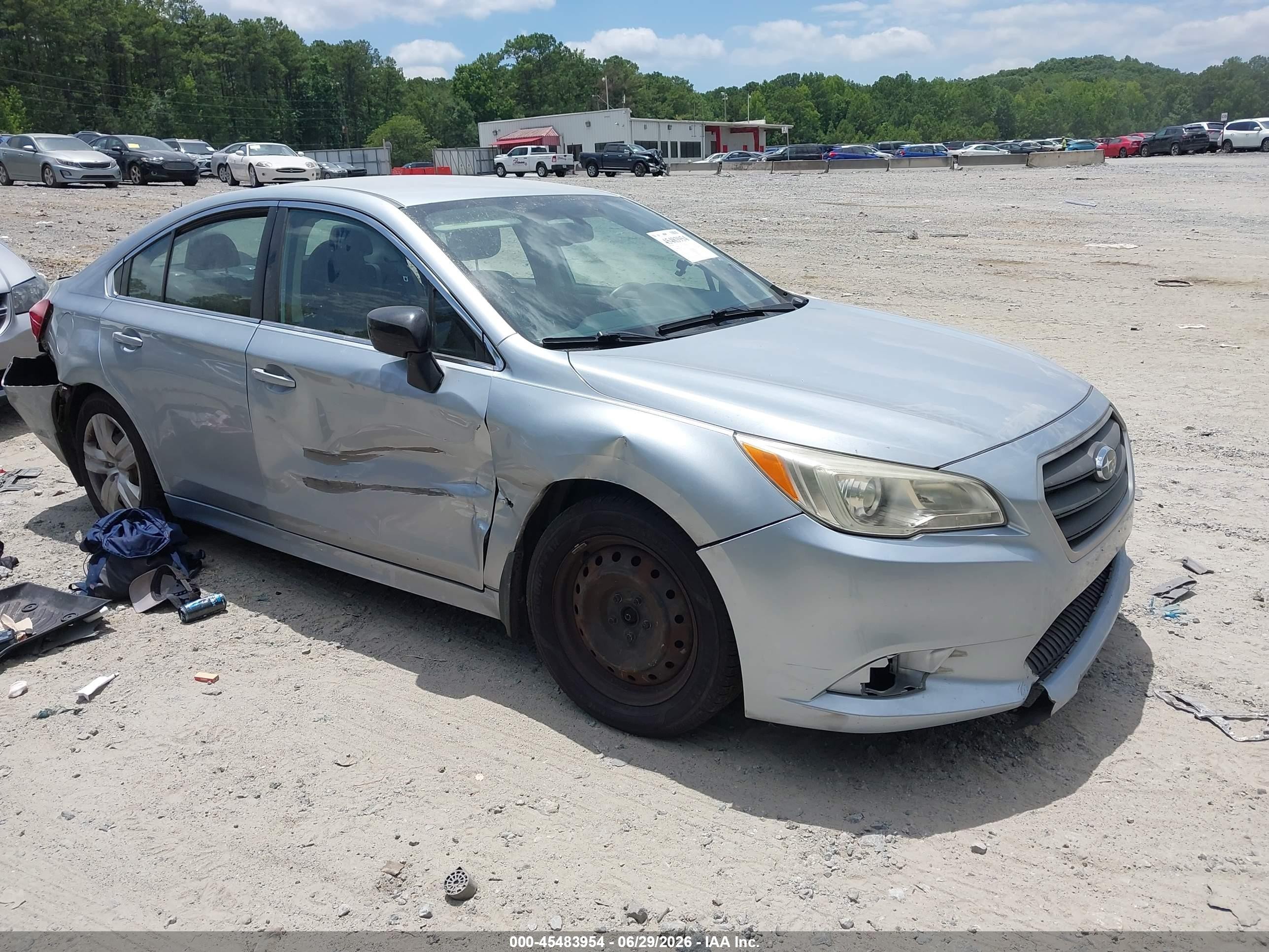 2015 Subaru Legacy 2.5i, VIN 4S3BNAA6XF3017981 — Side