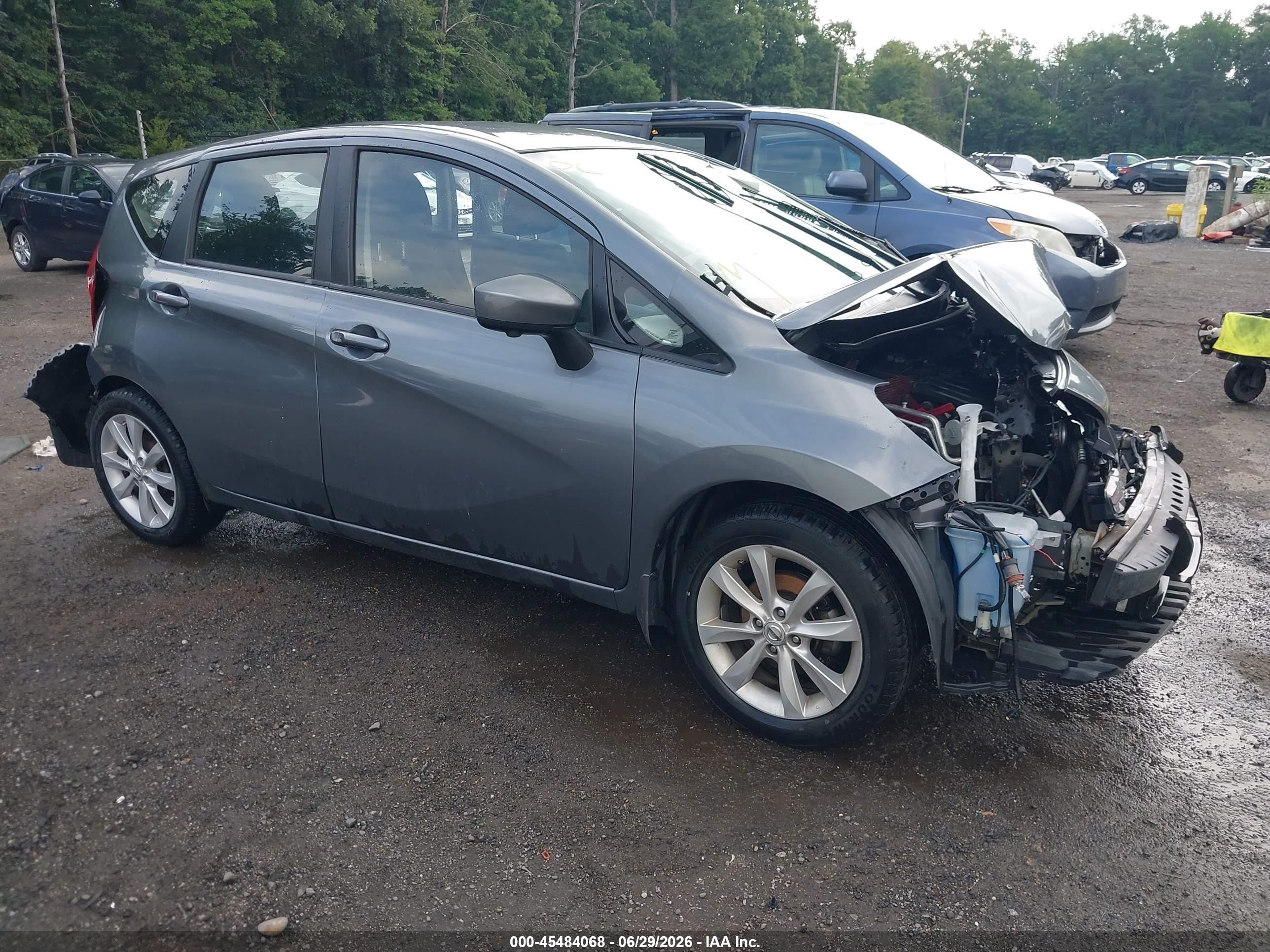 2016 Nissan Note S, VIN 3N1CE2CP1GL386575 — All over