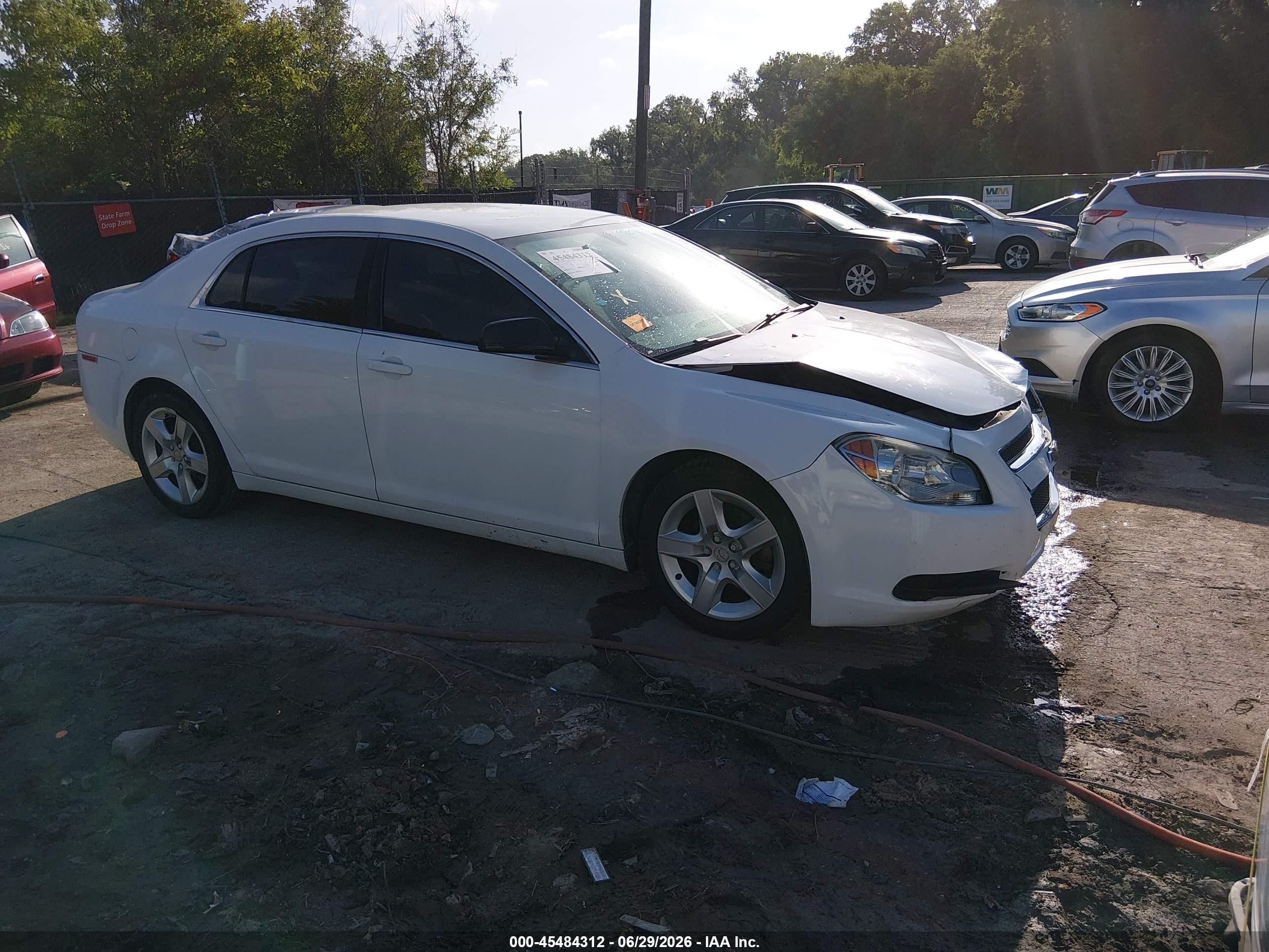 2011 Chevrolet Malibu 1FL, VIN 1G1ZA5E14BF349304 — Front end
