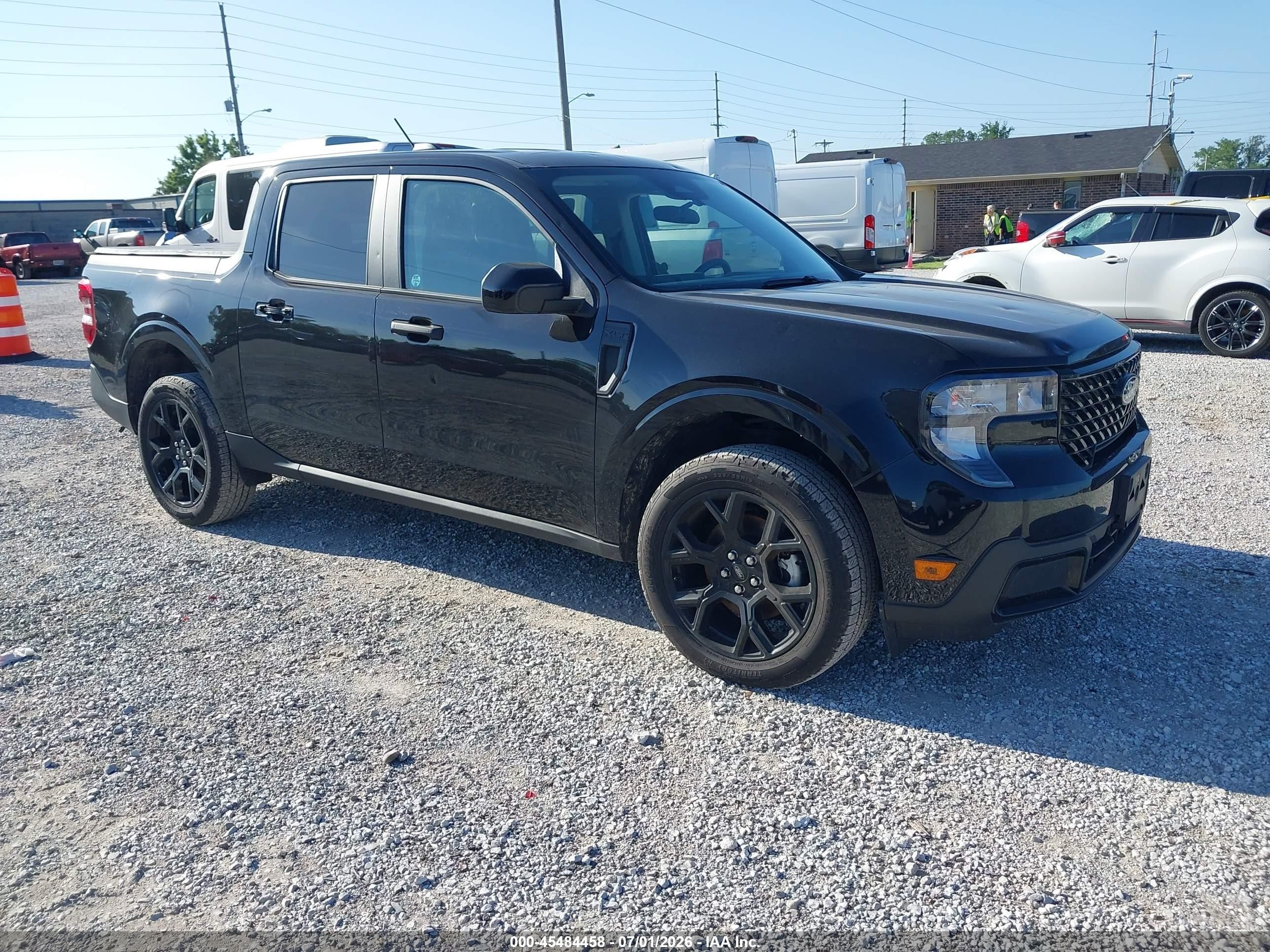 2025 Ford Maverick XLT, VIN 3FTTW8JA9SRB70913 — Hail