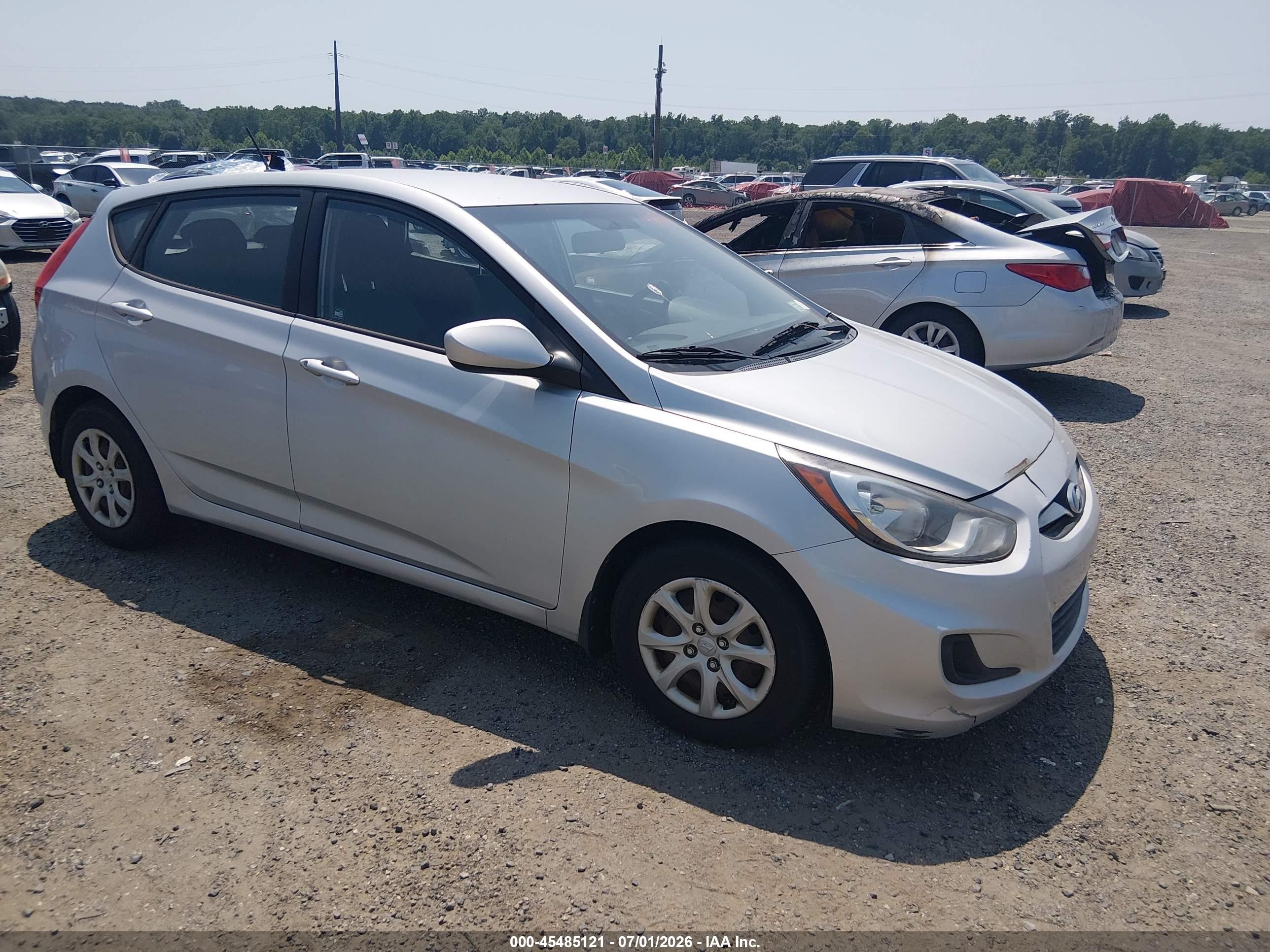 2012 Hyundai Accent GS, VIN KMHCT5AE1CU044075 — Normal wear