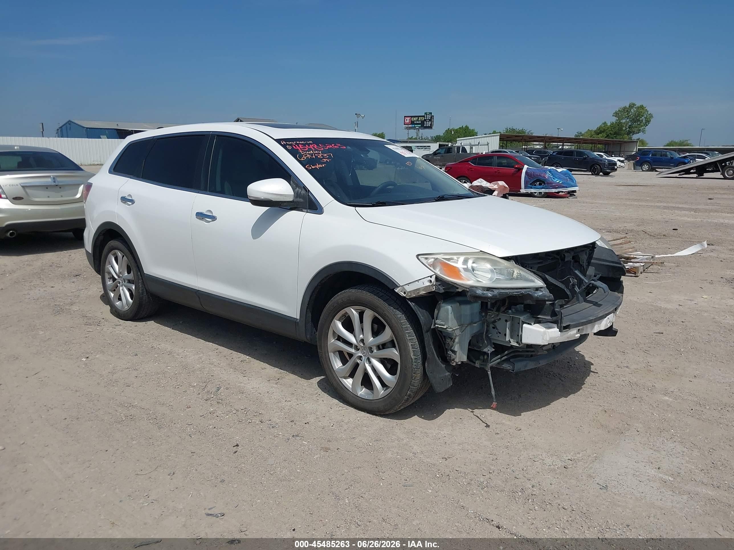 2011 Mazda CX-9 Grand Touring, VIN JM3TB2DA4B0306876 — Перед