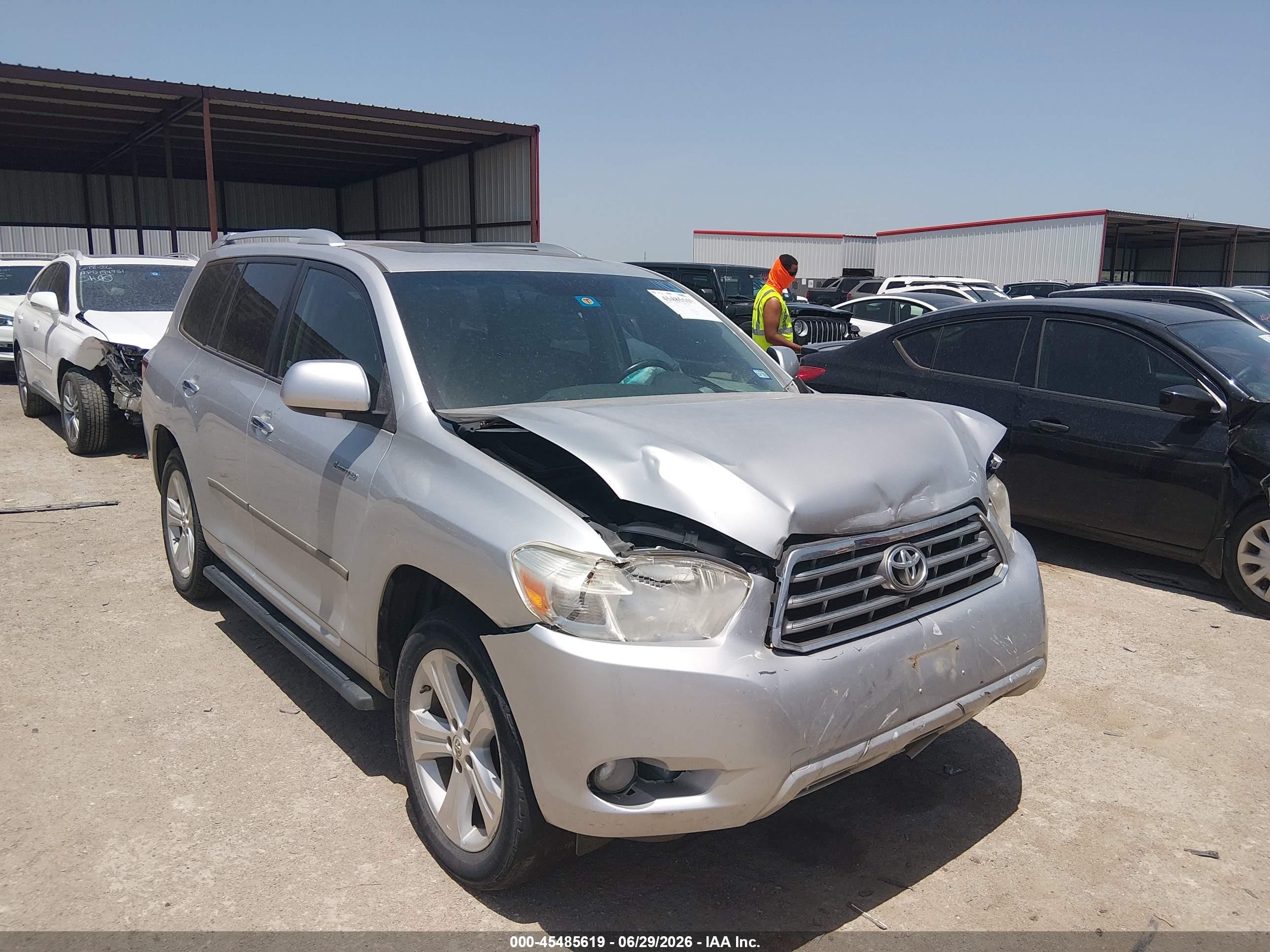 2010 Toyota Highlander Limited, VIN 5TDYK3EHXAS018937 — Front end