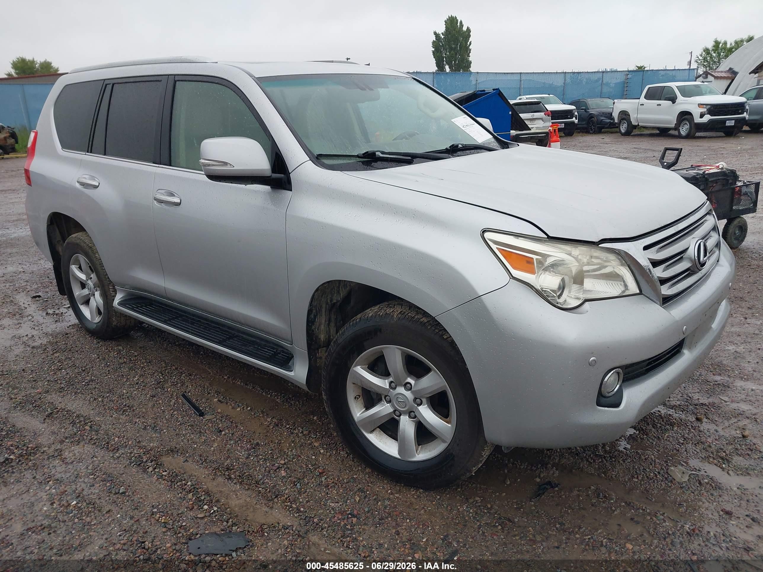2011 Lexus GX 460, VIN JTJBM7FX9B5022799 — Normal wear