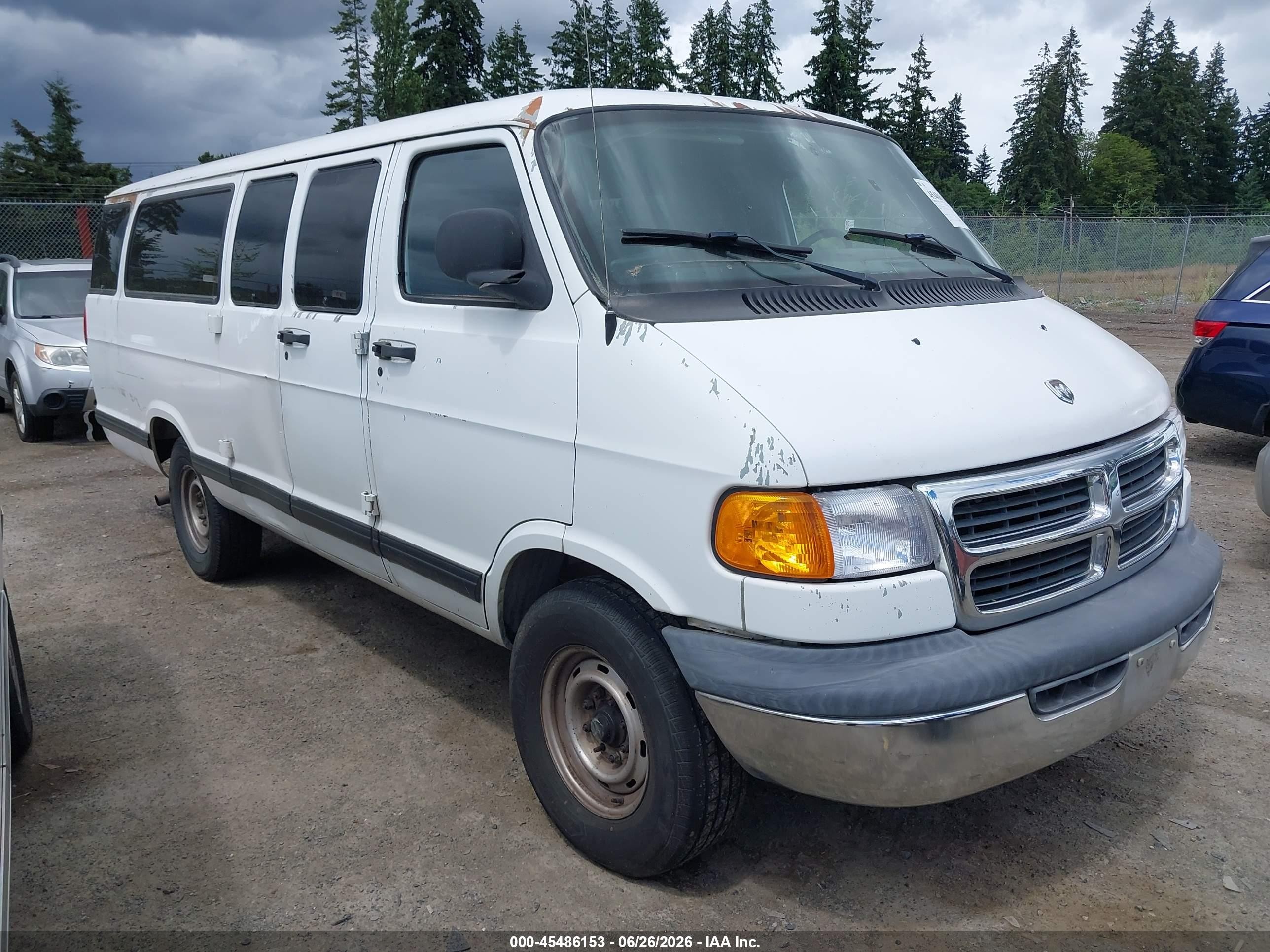 2001 Dodge Passenger, VIN 2B5WB35Z71K545389 — Normal wear