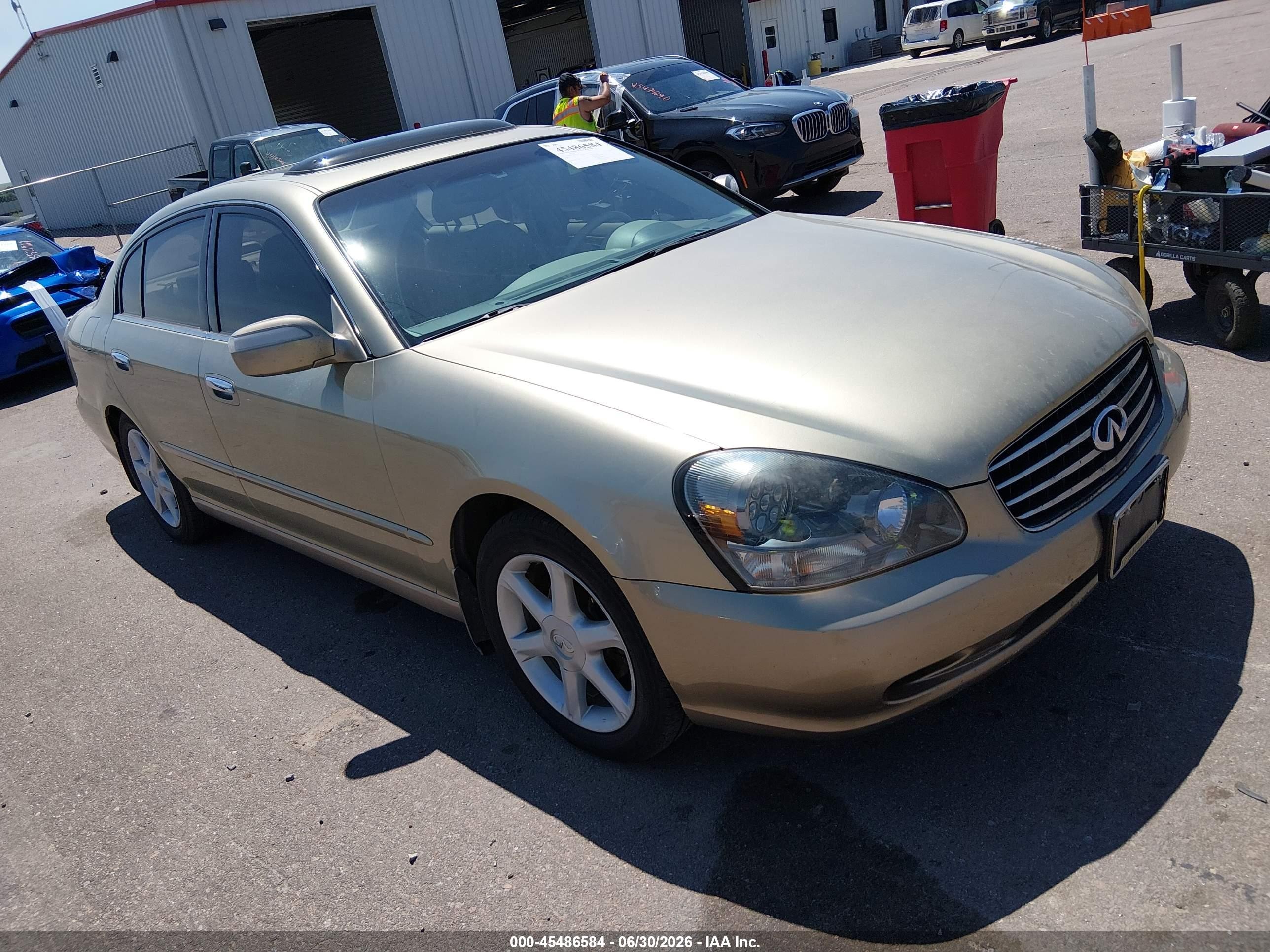 2003 Infiniti Q45, VIN JNKBF01A33M102841 — Normal wear