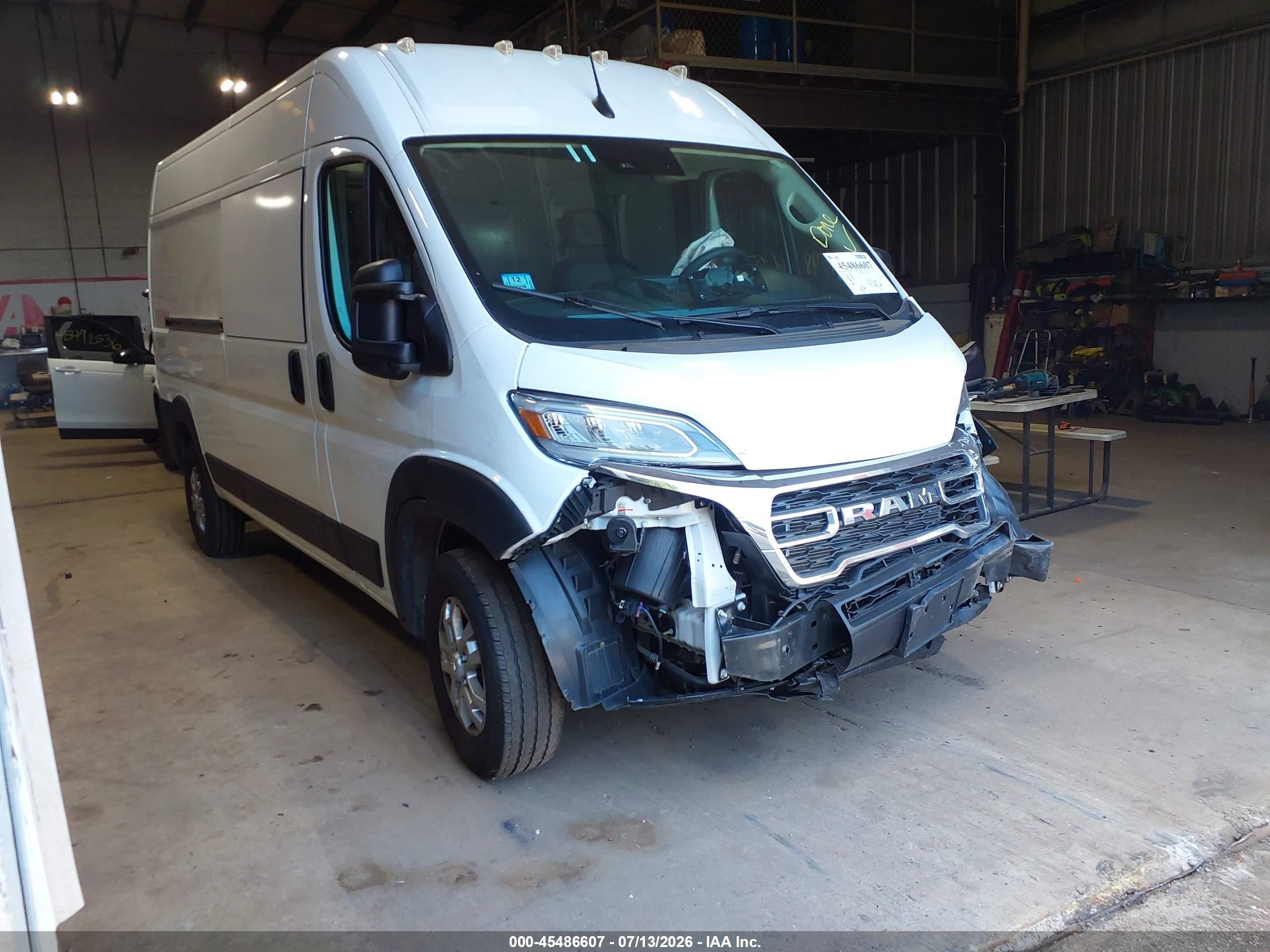 2025 Ram ProMaster Cargo Tradesman, VIN 3C6MRVHG8SE518297 — Front end