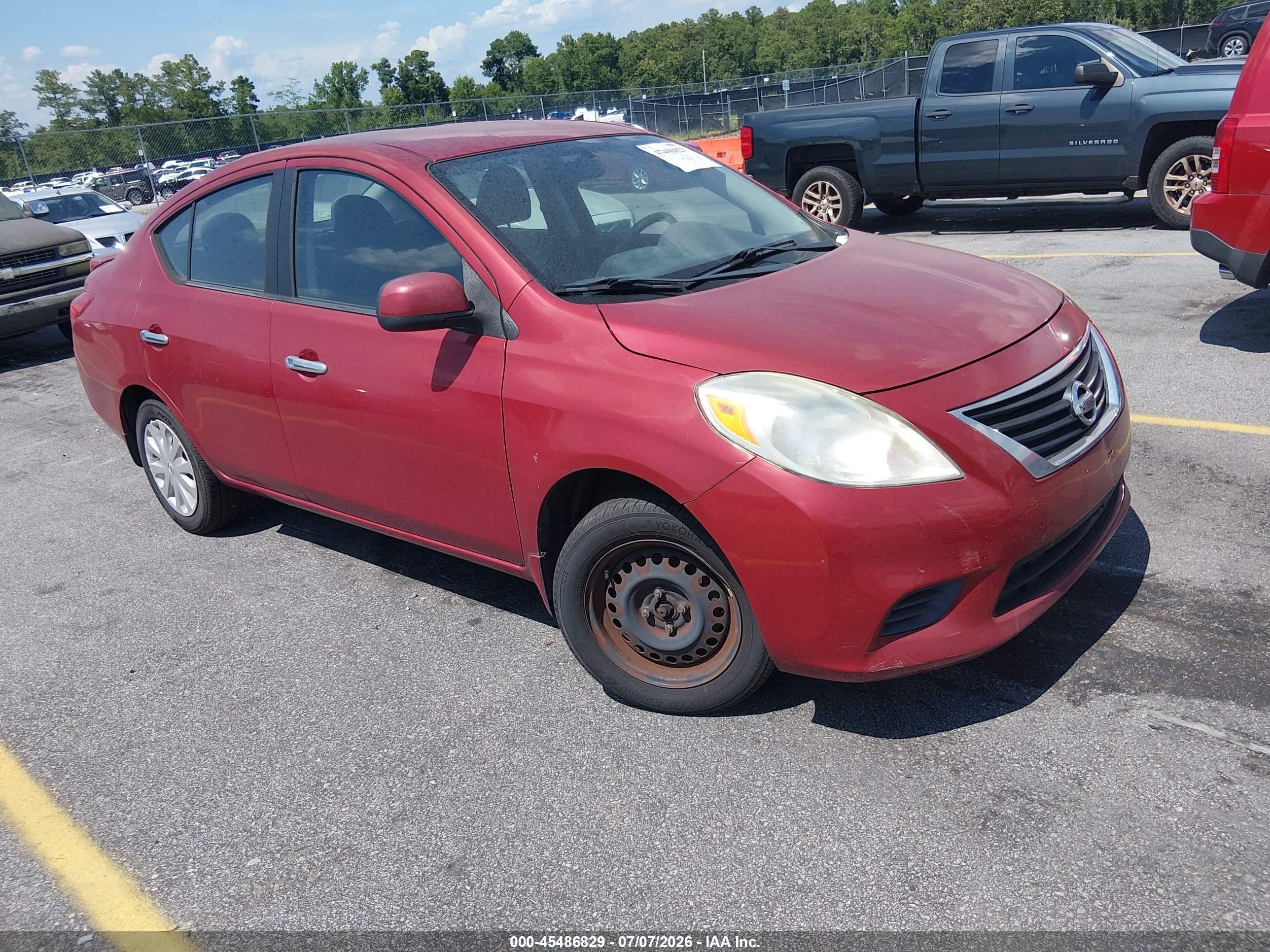 2013 Nissan Versa SV, VIN 3N1CN7AP9DL875494 — Normal wear