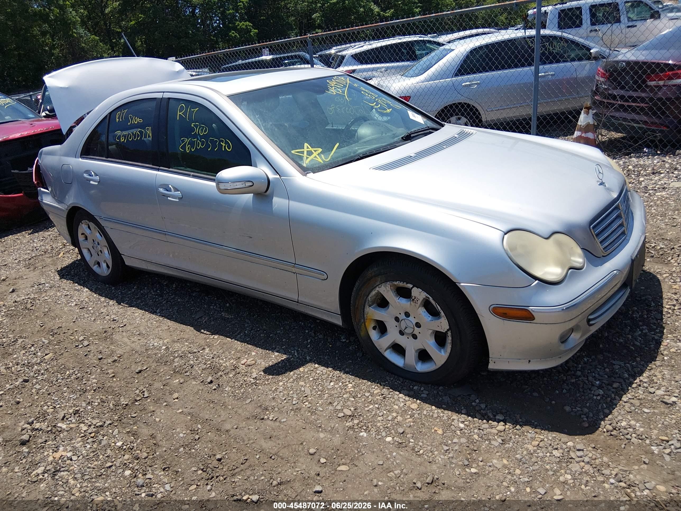 2006 Mercedes-Benz C 280 Luxury, VIN WDBRF92H66F758653 — Rear end