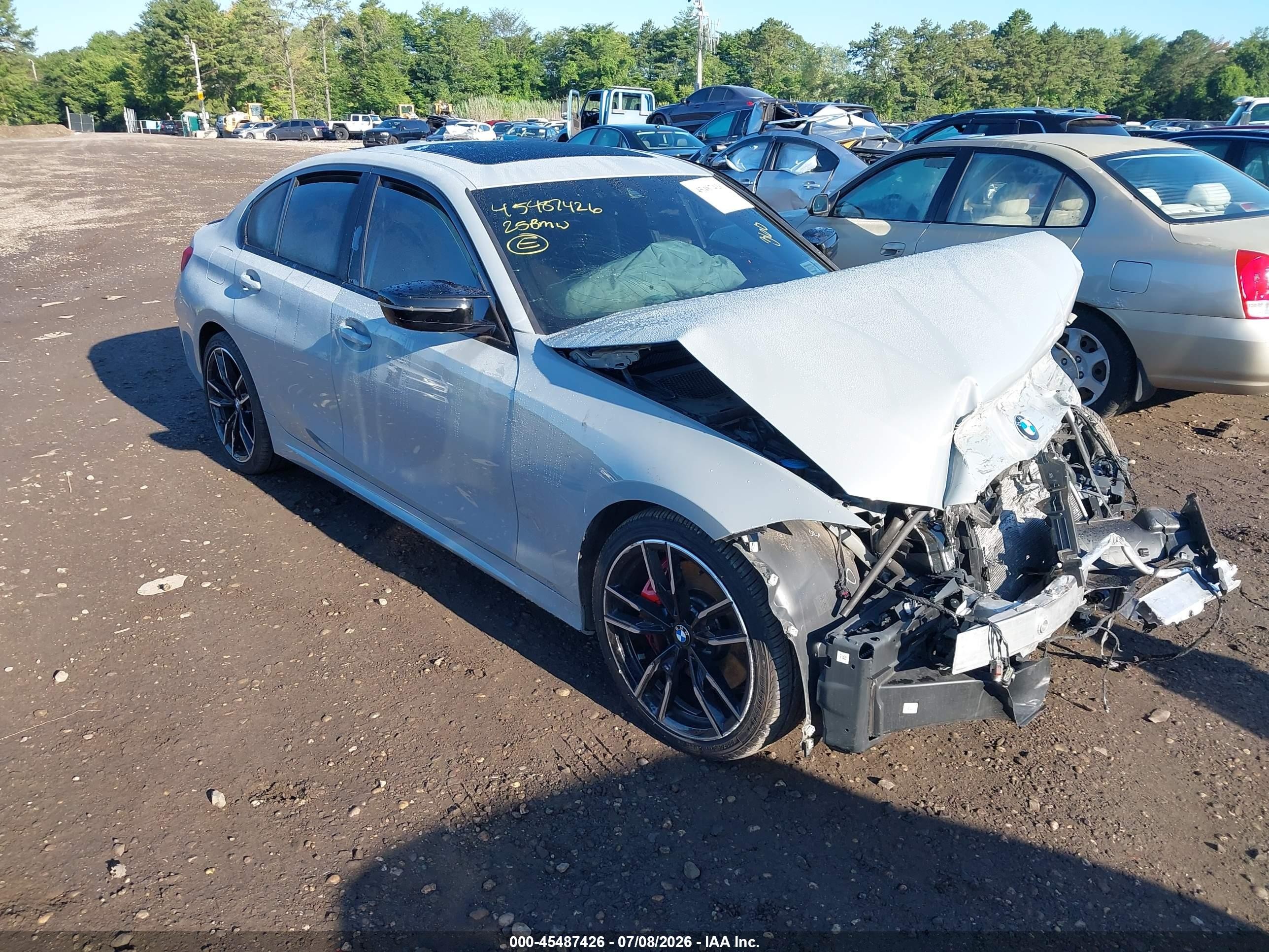 2025 BMW 3 Series M340i xDrive, VIN 3MW69FT00S8F47371 — Front end