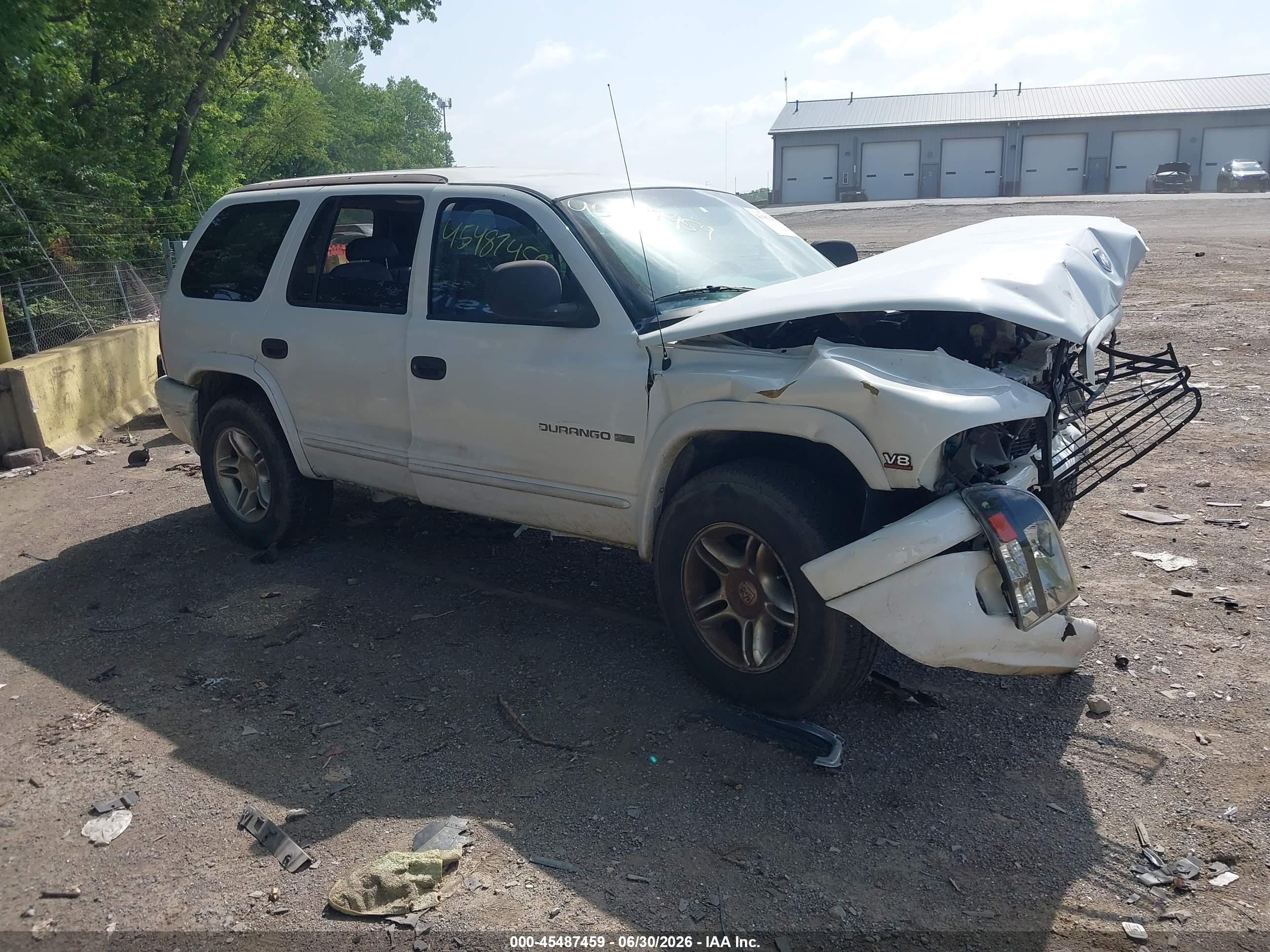 2000 Dodge Durango, VIN 1B4HS28Z8YF286326 — Front end