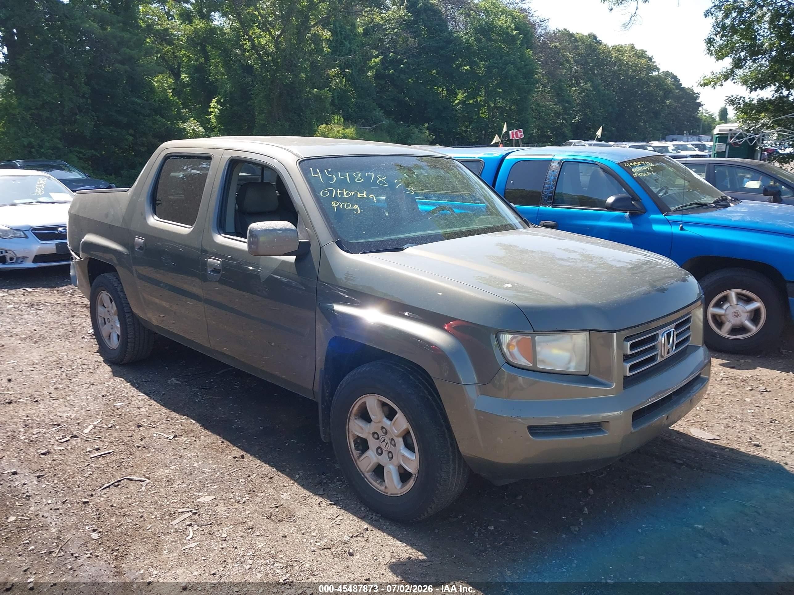 2007 Honda Ridgeline RTS, VIN 2HJYK16457H517860 — Зад