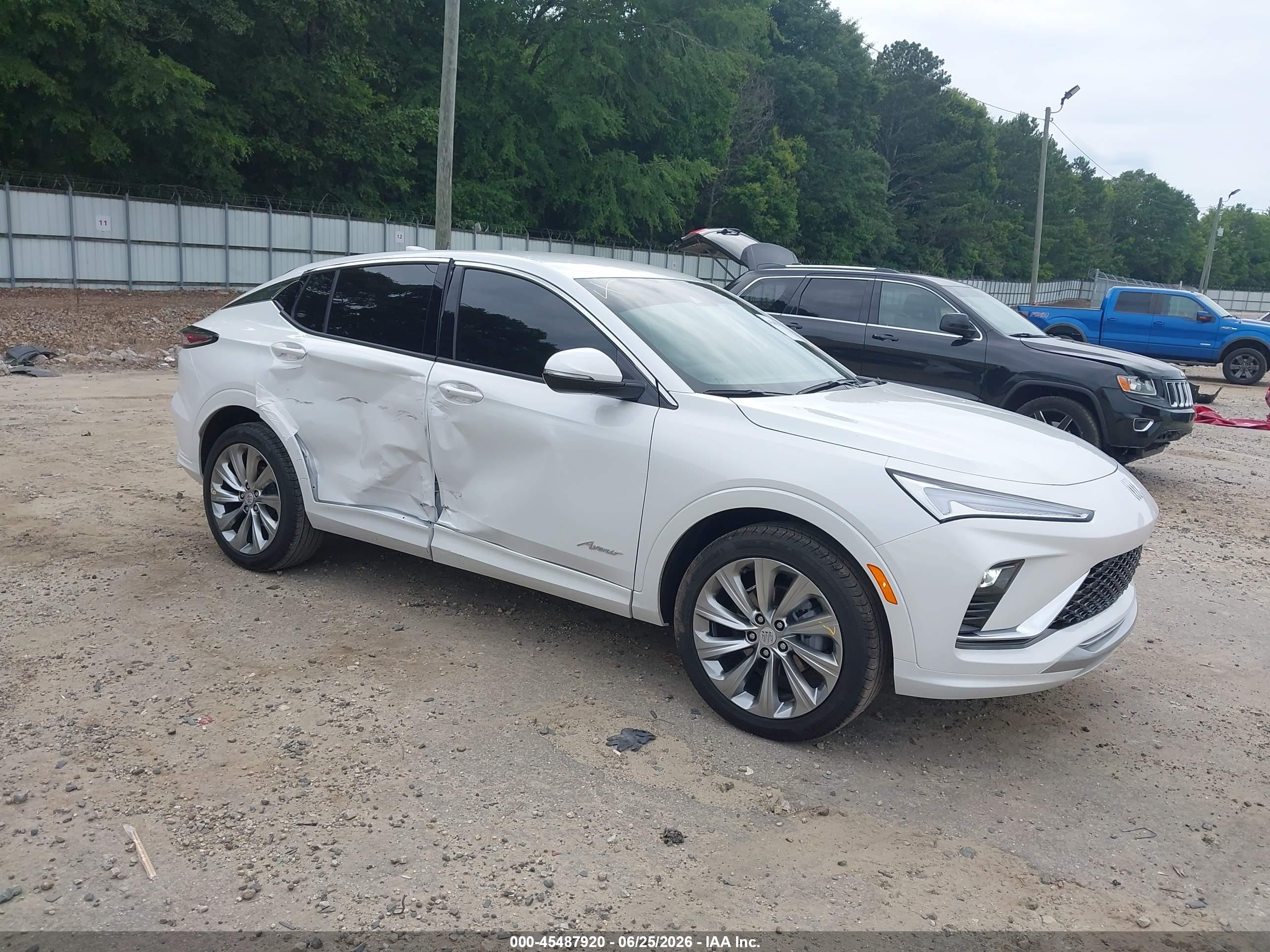2025 Buick Envista Avenir, VIN KL47LCEP7SB229080 — Side