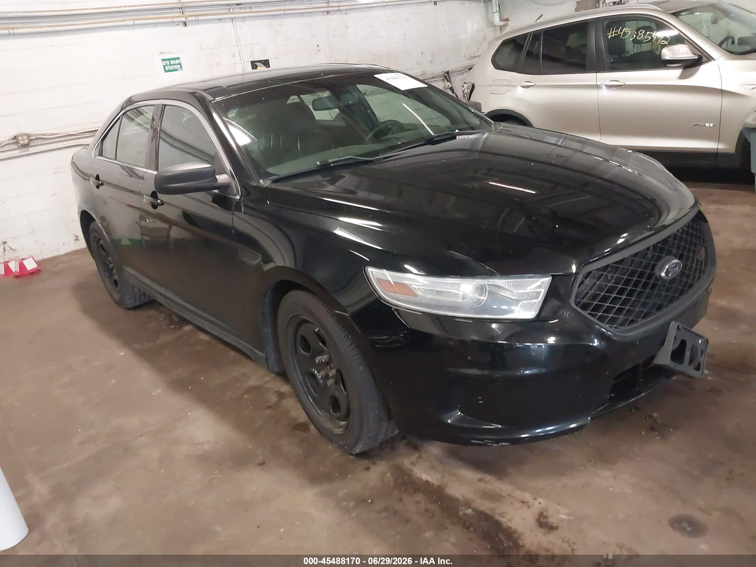 2013 Ford Police Interceptor, VIN 1FAHP2L84DG196538 — Front end