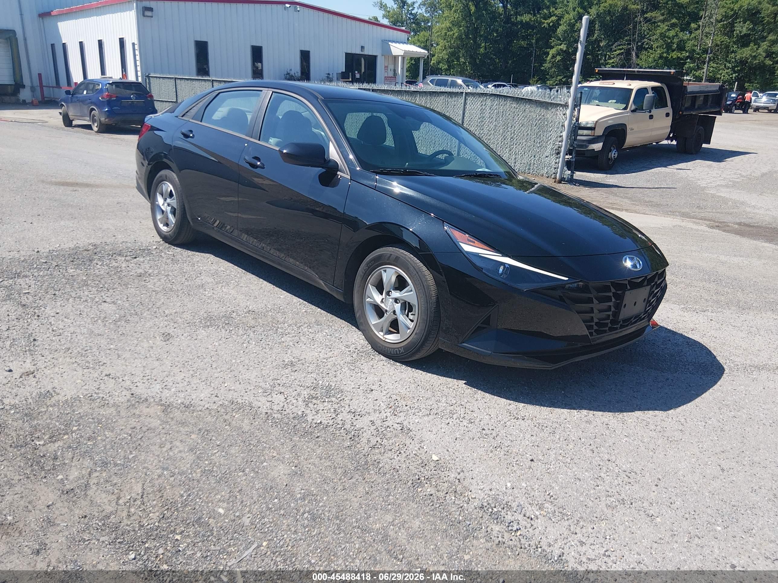 2021 Hyundai Elantra SE, VIN 5NPLL4AGXMH049805 — Normal wear