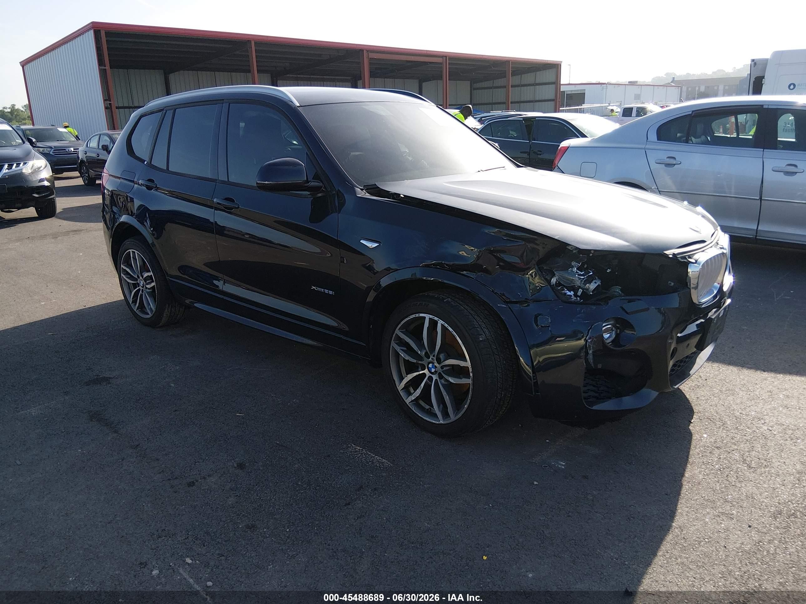 2016 BMW X3 xDrive28i, VIN 5UXWX9C51G0D71245 — Front end