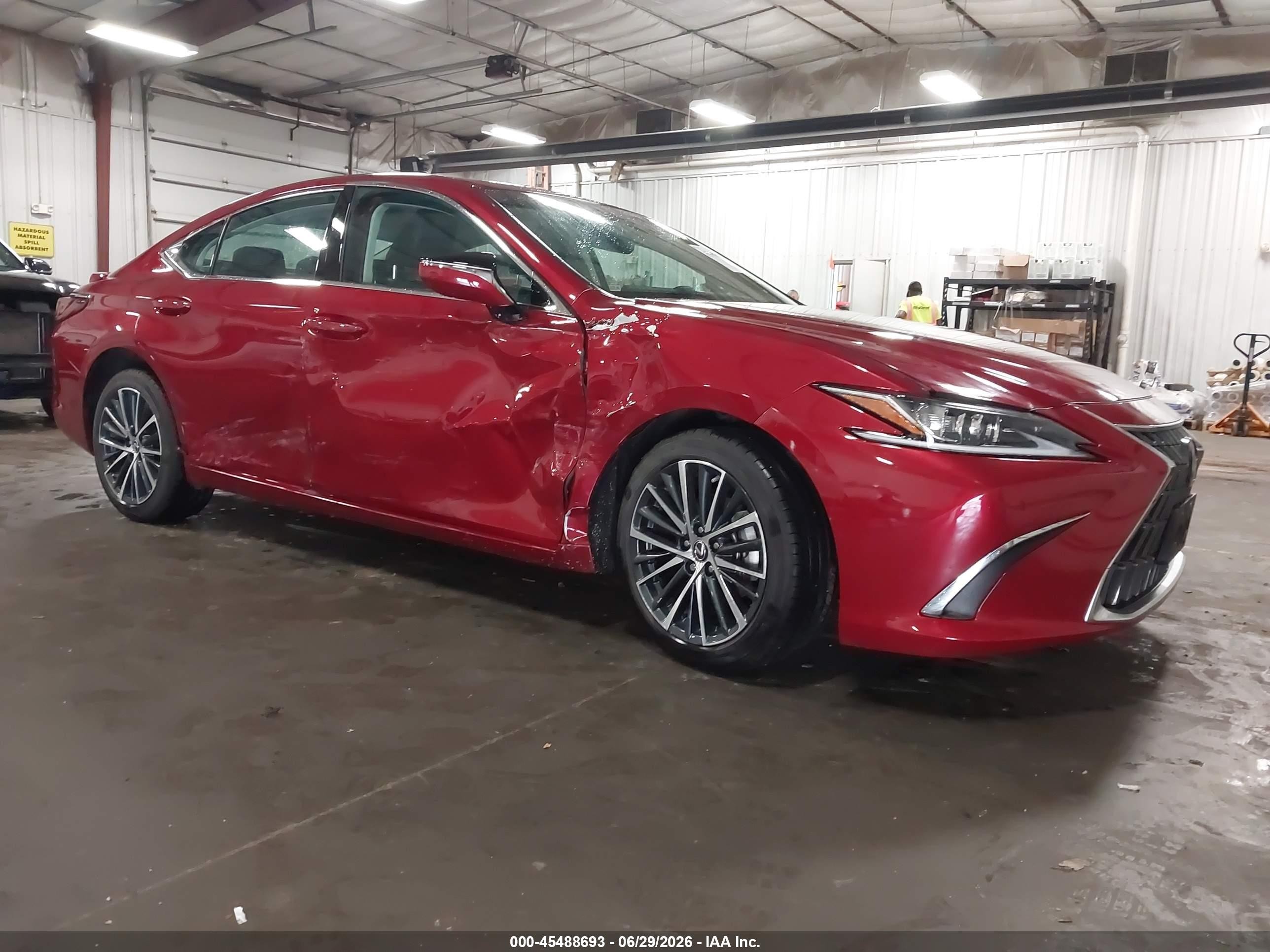 2024 Lexus ES 300h, VIN 58ADA1C1XRU045269 — Side