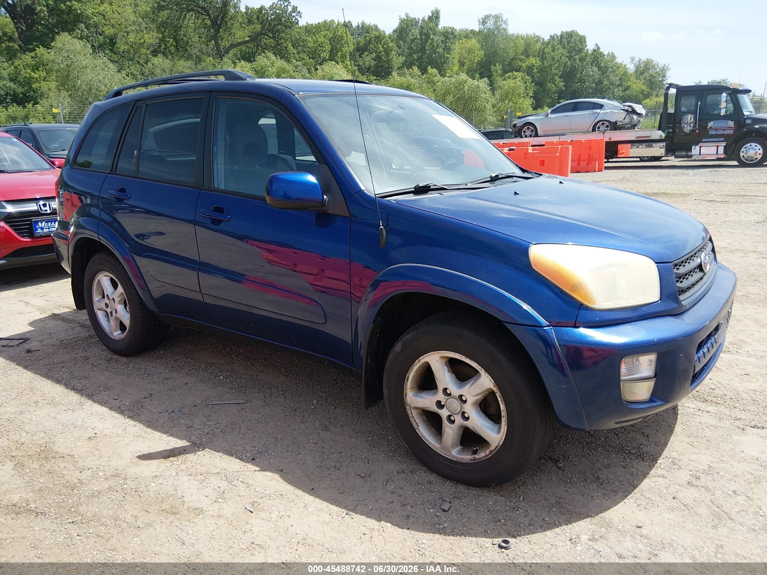 2002 Toyota RAV4, VIN JTEHH20V026028251 — Normal wear
