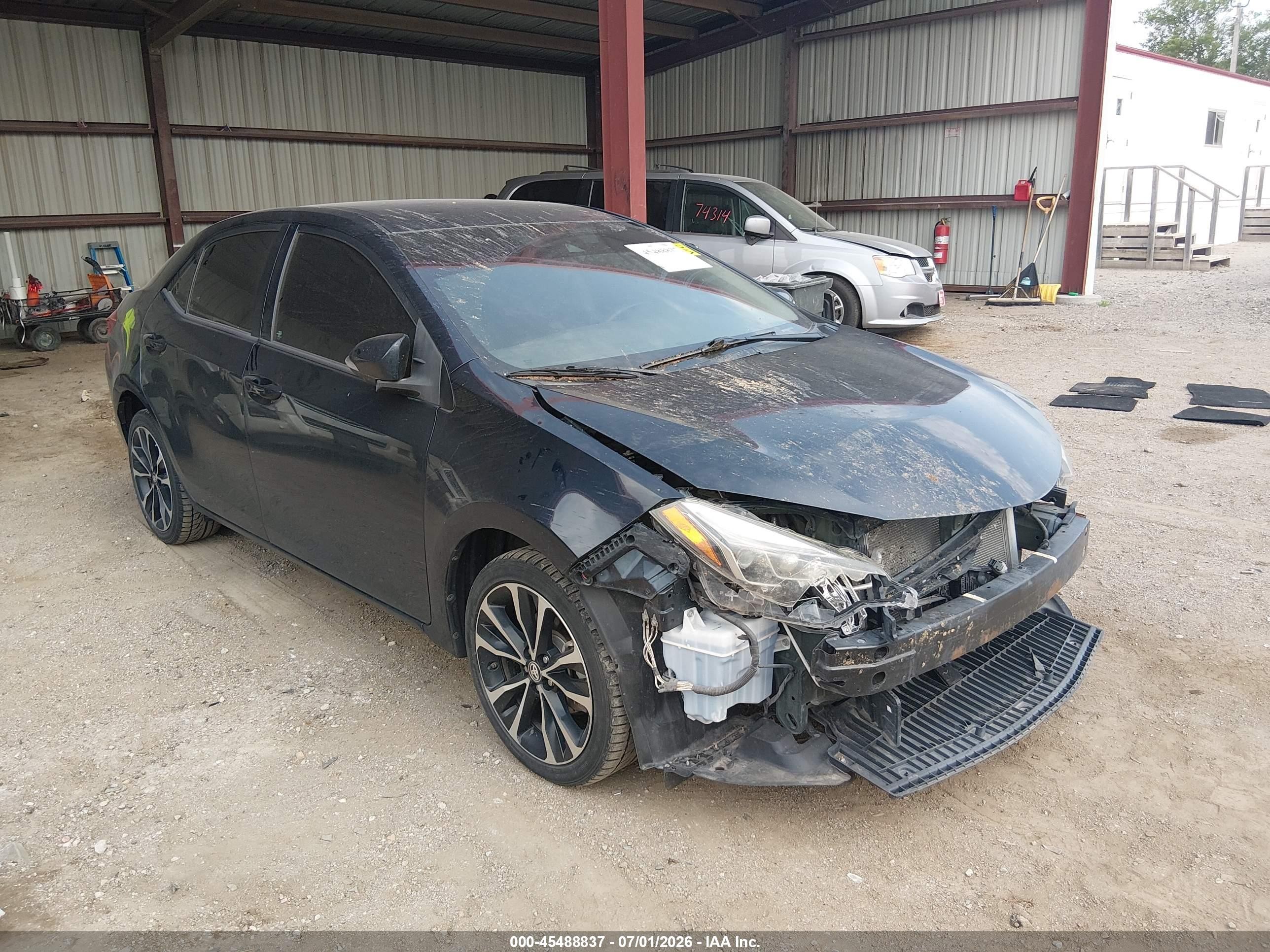 2017 Toyota Corolla SE, VIN 2T1BURHE5HC794934 — Front end