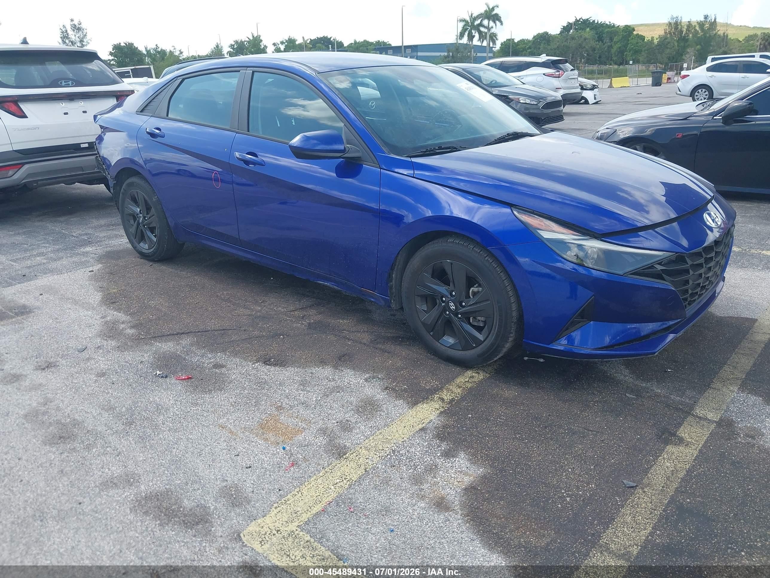 2023 Hyundai Elantra SEL, VIN KMHLM4AG0PU374708 — Side