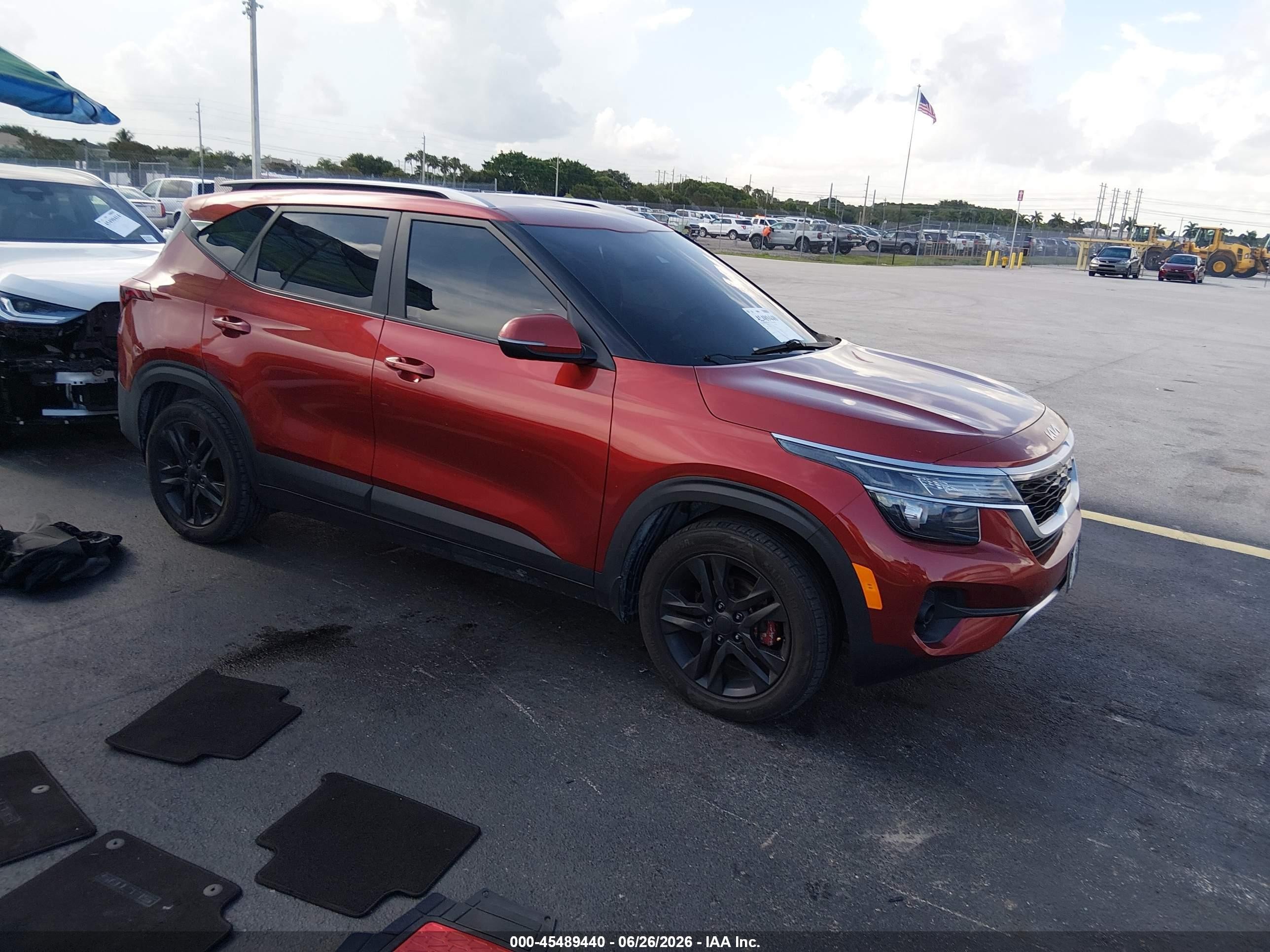 2023 Kia Seltos S, VIN KNDEU2AA9P7378445 — Side