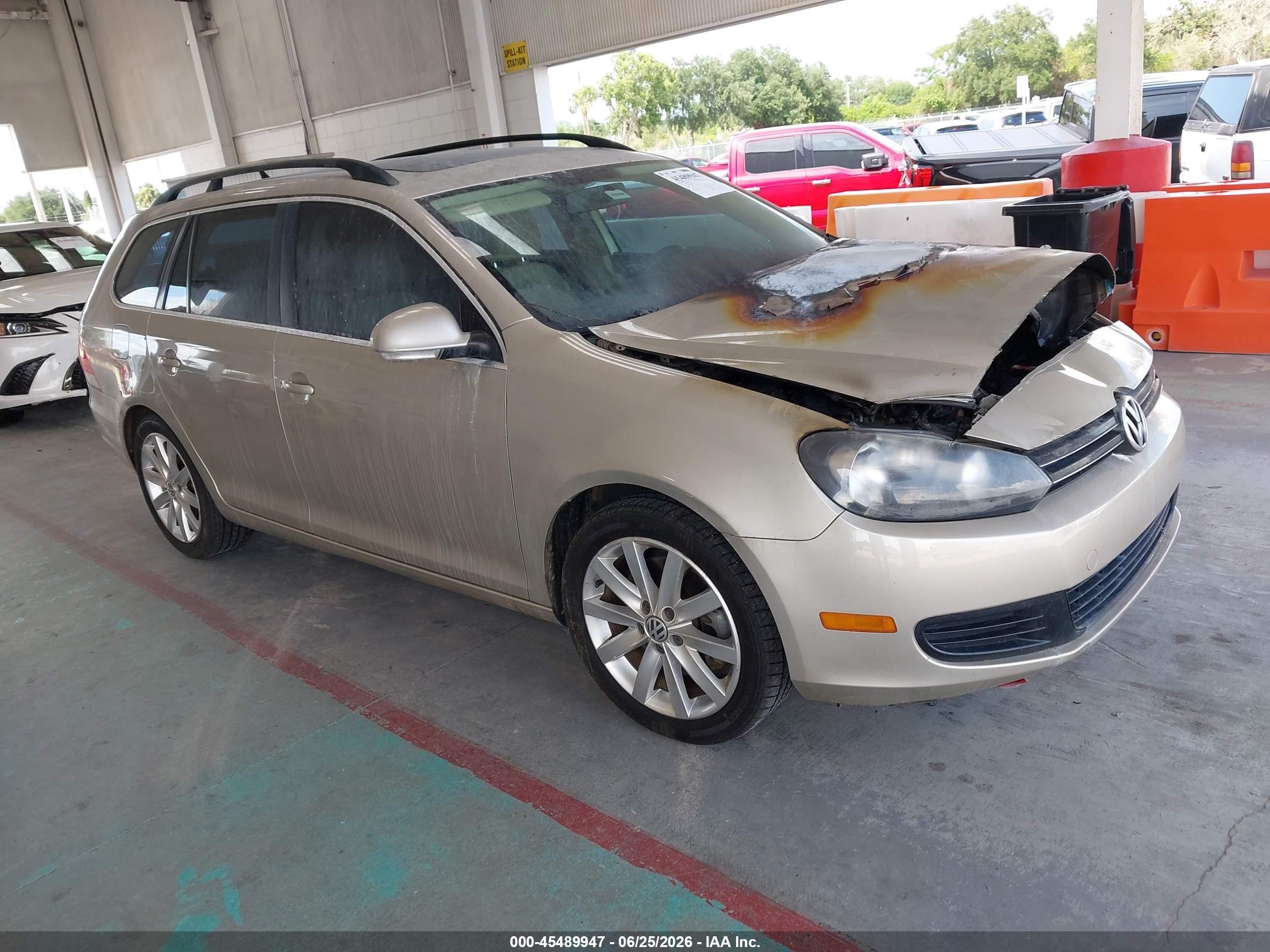 2014 Volkswagen Jetta TDI, VIN 3VWML7AJ4EM628296 — Пожар