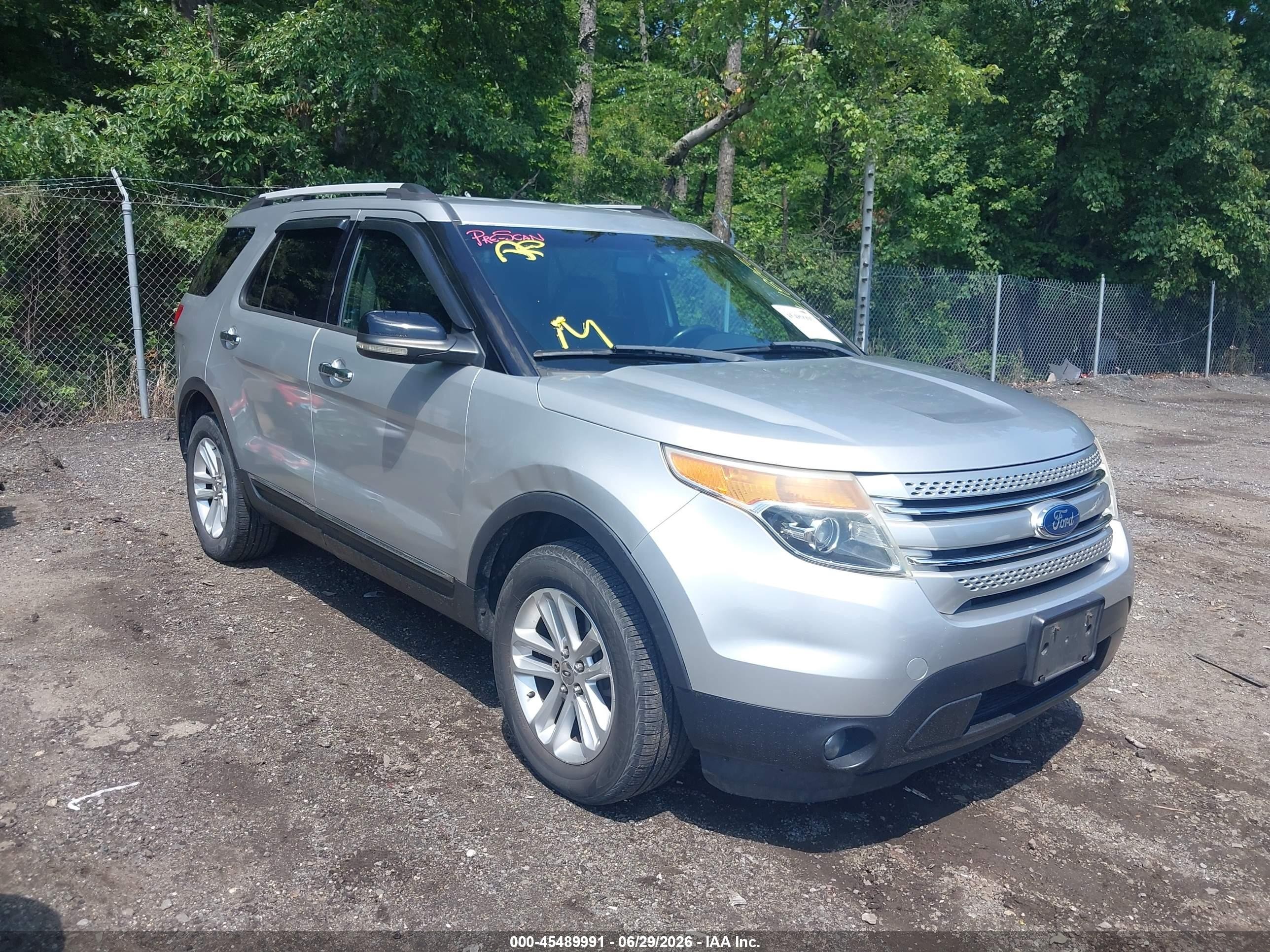 2011 Ford Explorer XLT, VIN 1FMHK8D8XBGA58568 — Зад