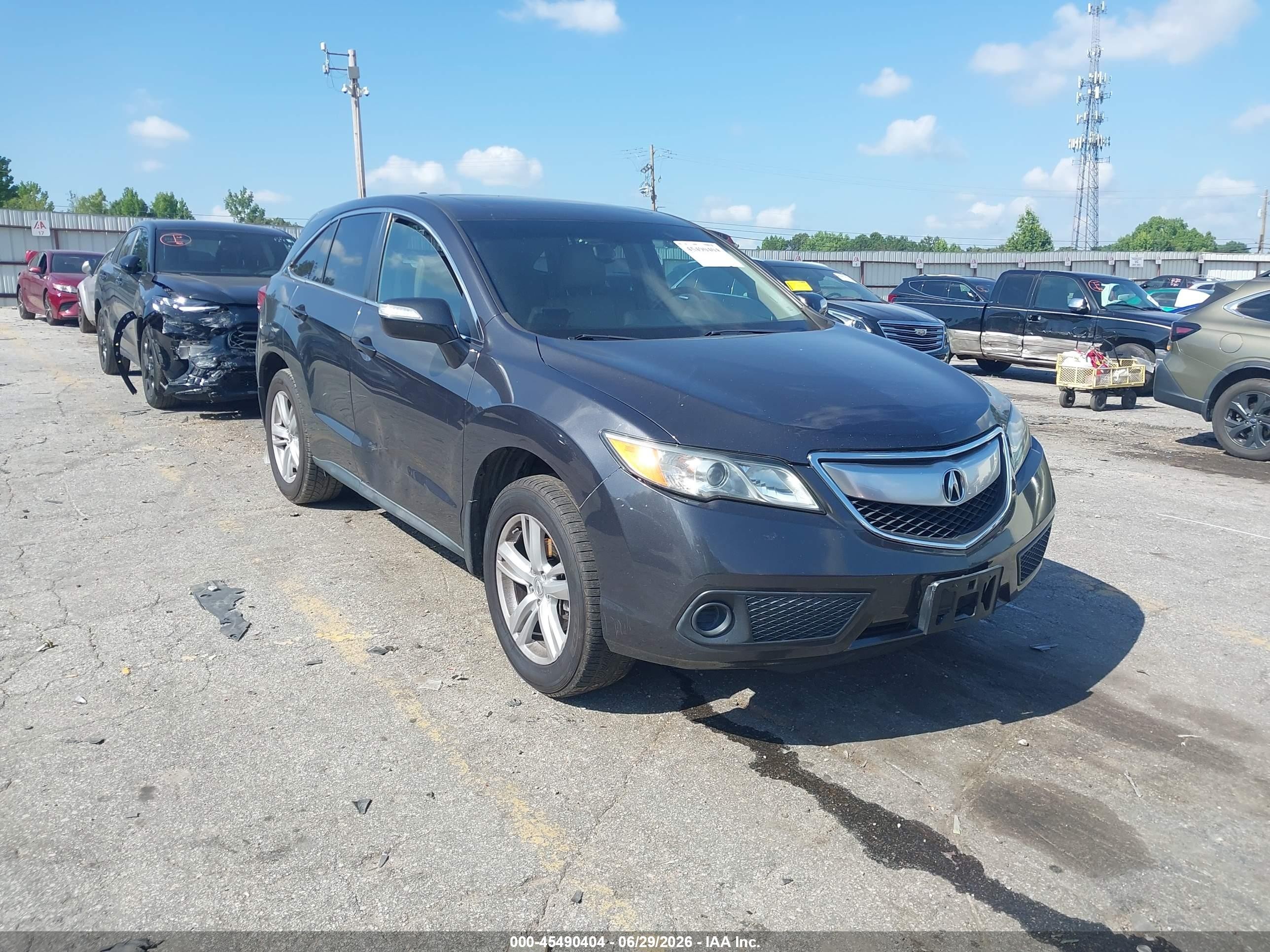 2015 Acura RDX, VIN 5J8TB3H39FL010932 — Rear end