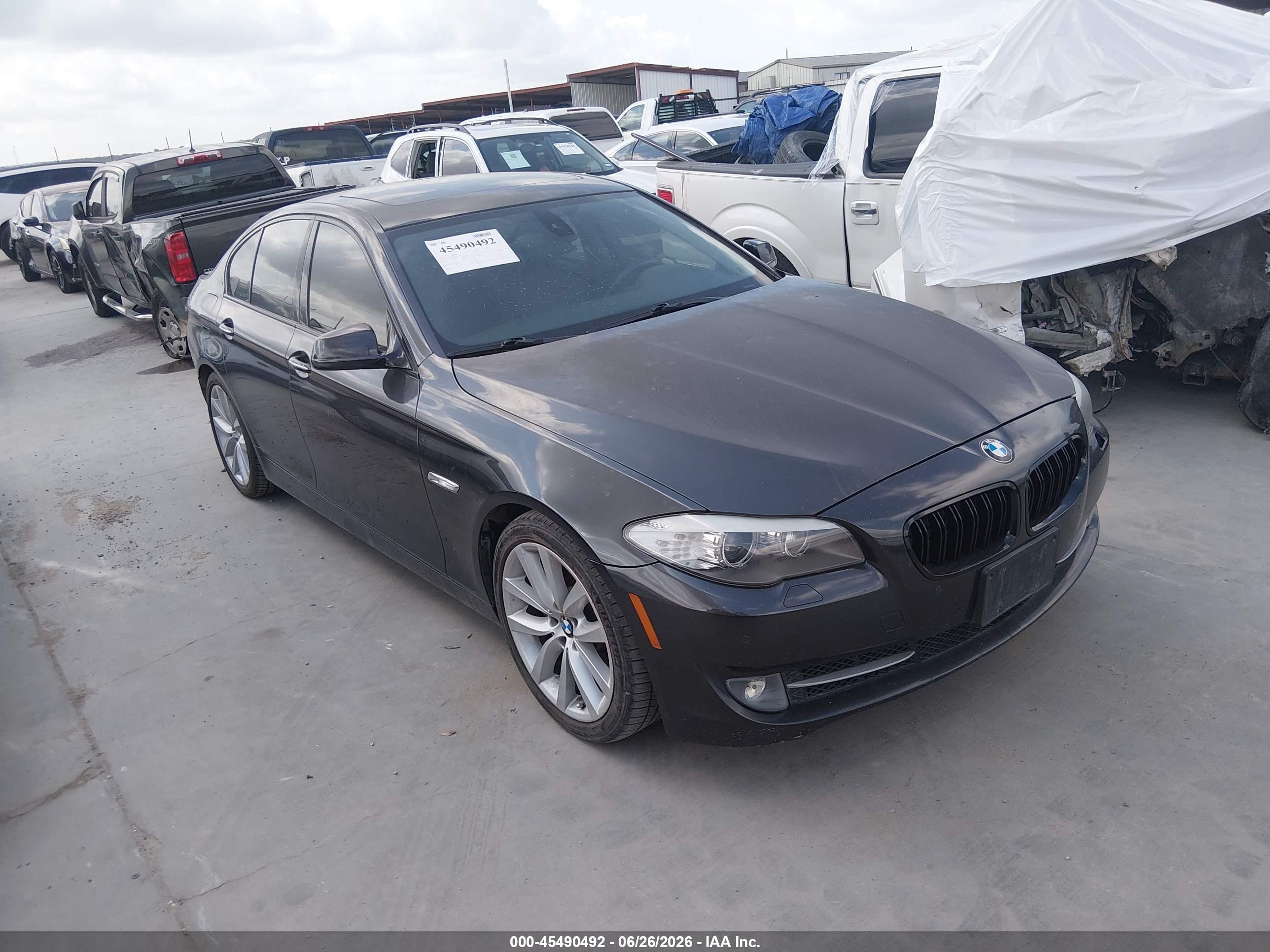 2011 BMW 5 Series 535i, VIN WBAFR7C55BC606778 — Rear end