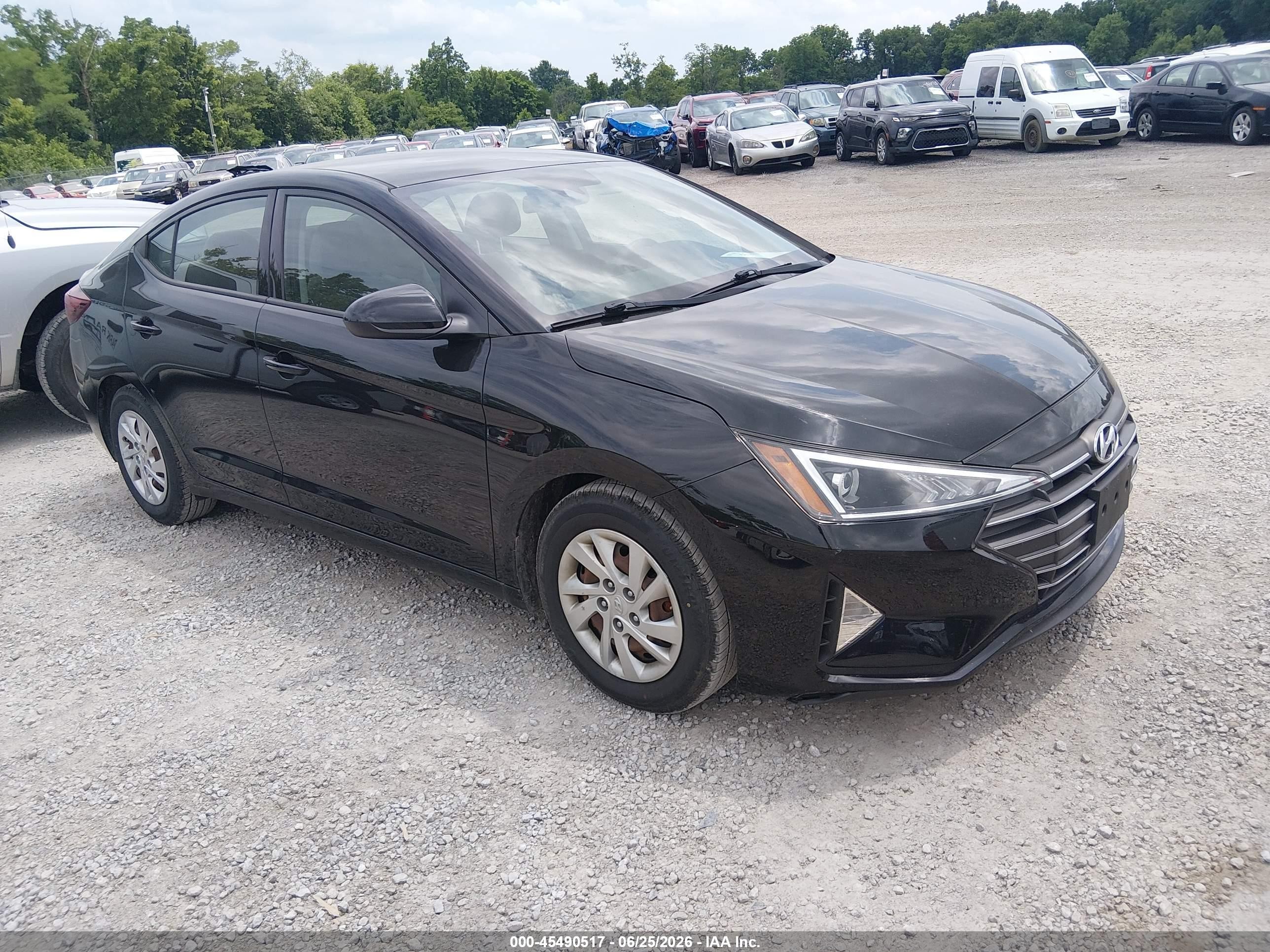 2020 Hyundai Elantra SE, VIN 5NPD74LF5LH600492 — Обычный износ
