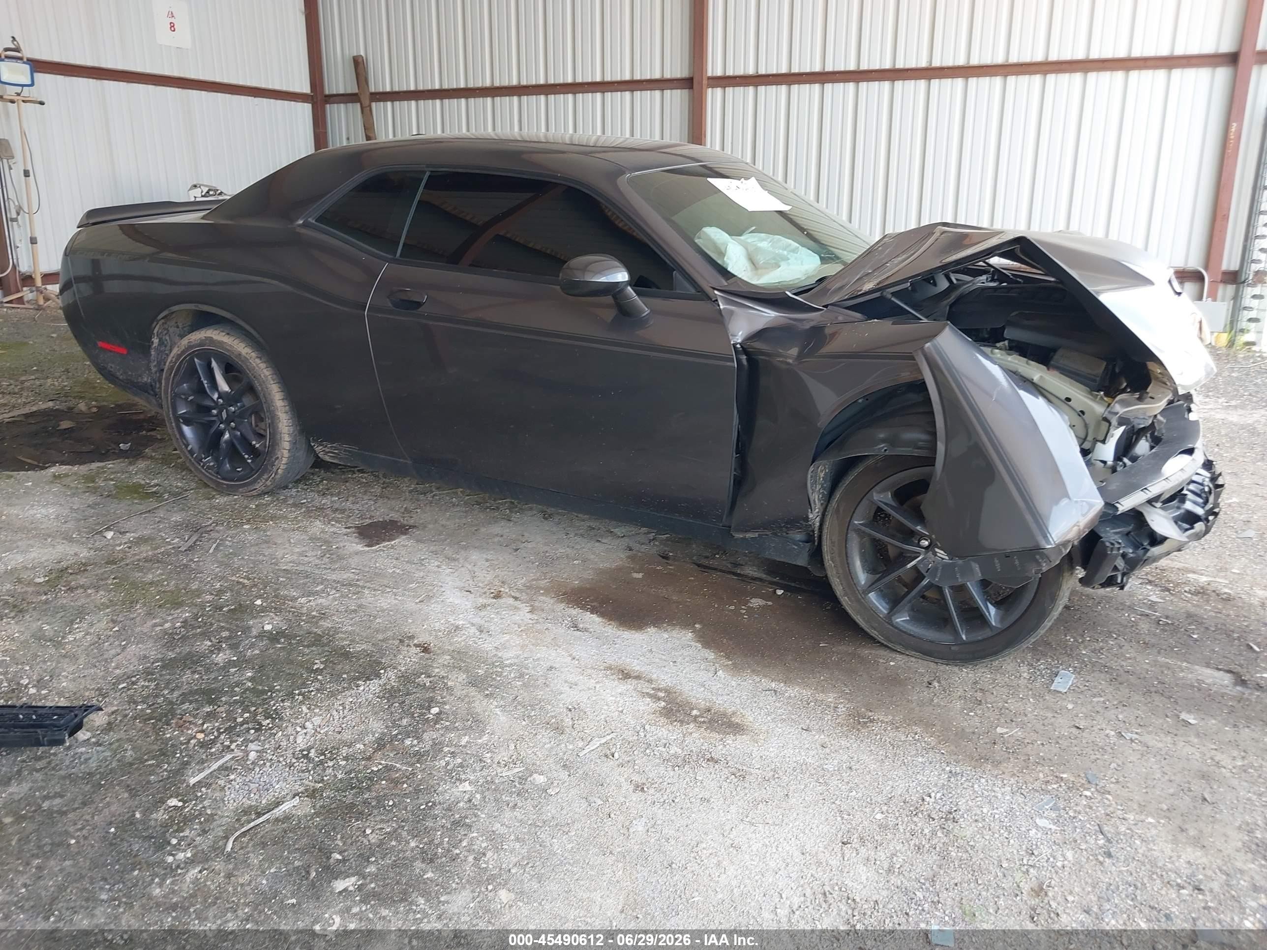 2022 Dodge Challenger GT, VIN 2C3CDZKG4NH192515 — Front end