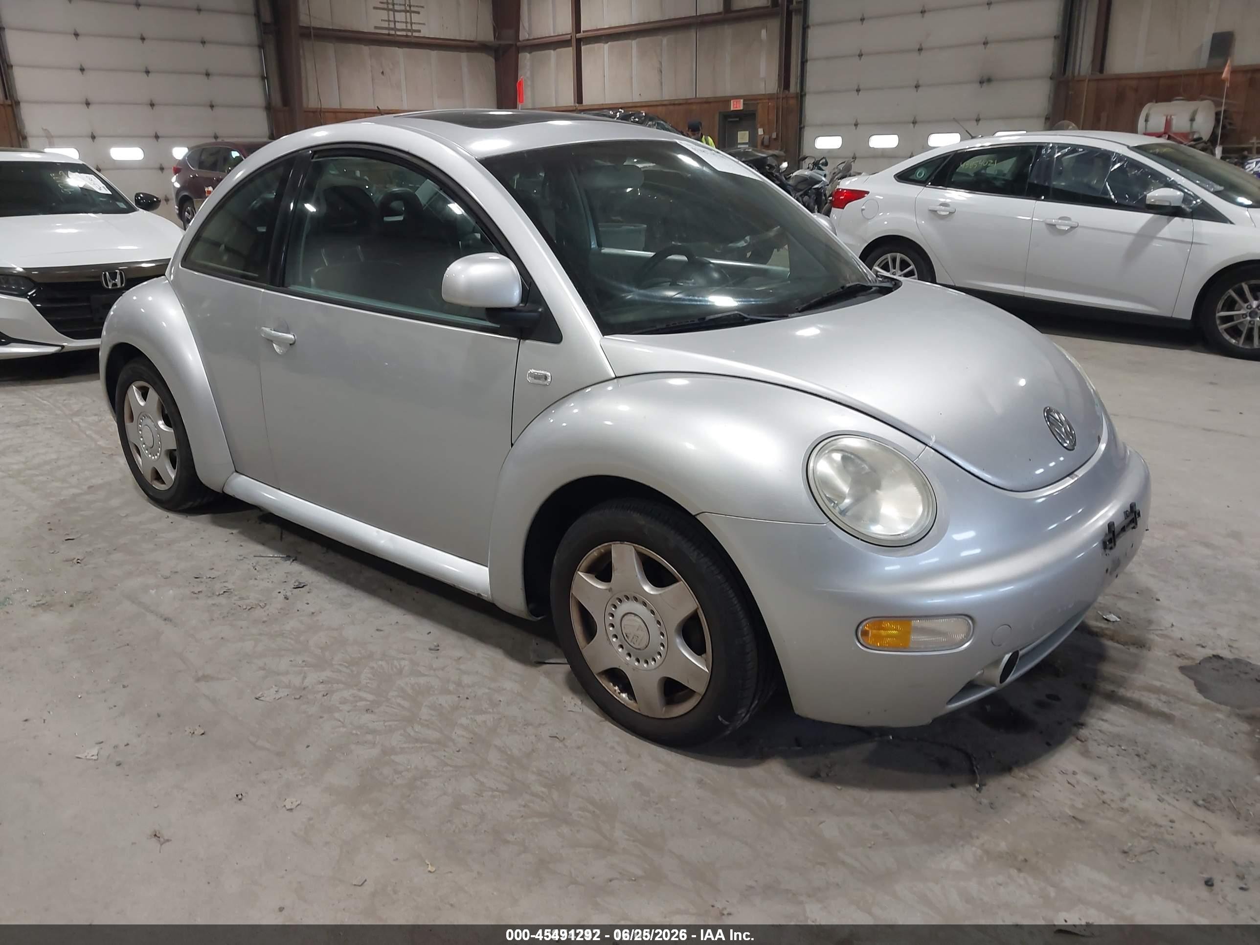 2000 Volkswagen Beetle GLS, VIN 3VWCC21C6YM497750 — Not stated