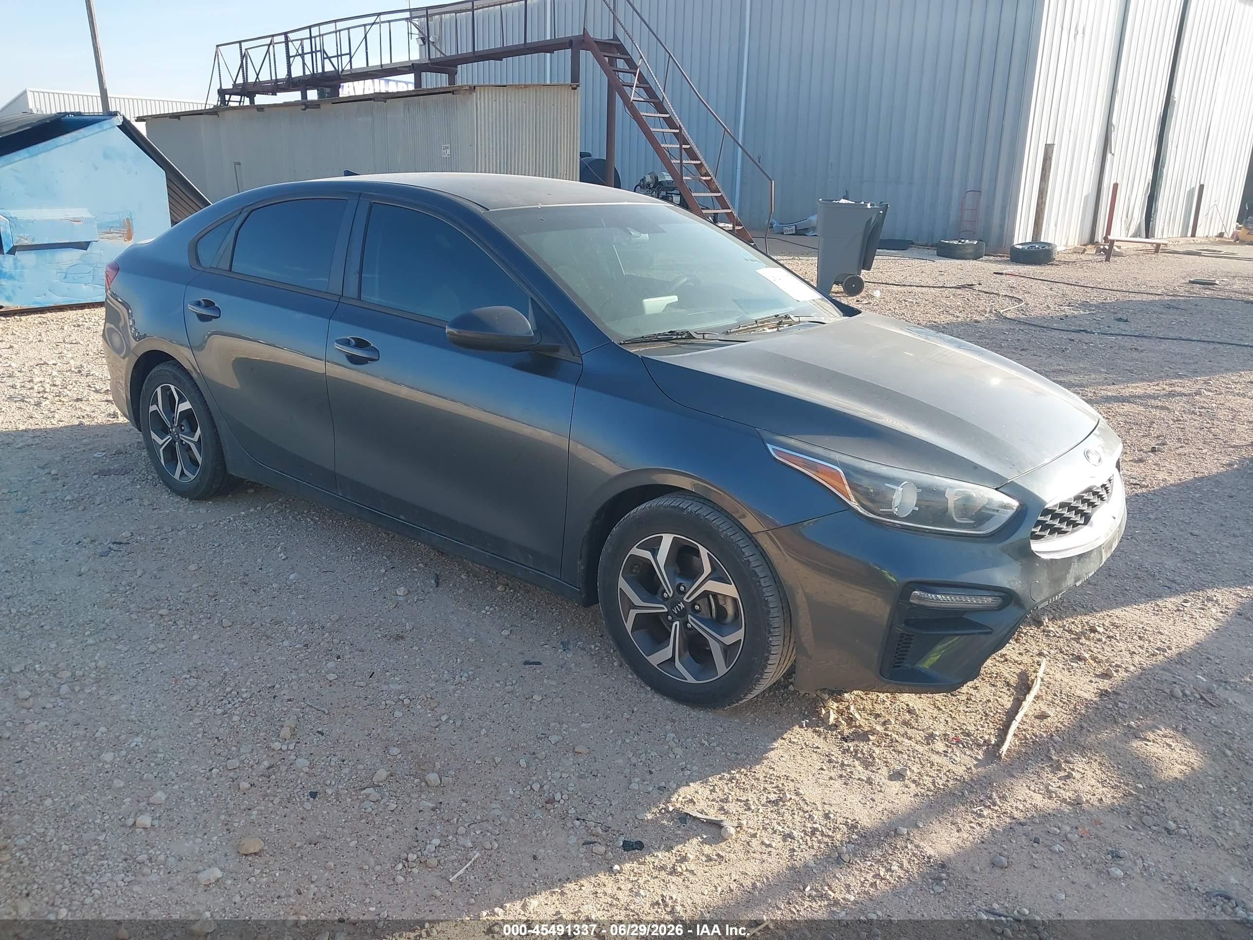 2019 Kia Forte LXS, VIN 3KPF24AD2KE083325 — Fresh water flood