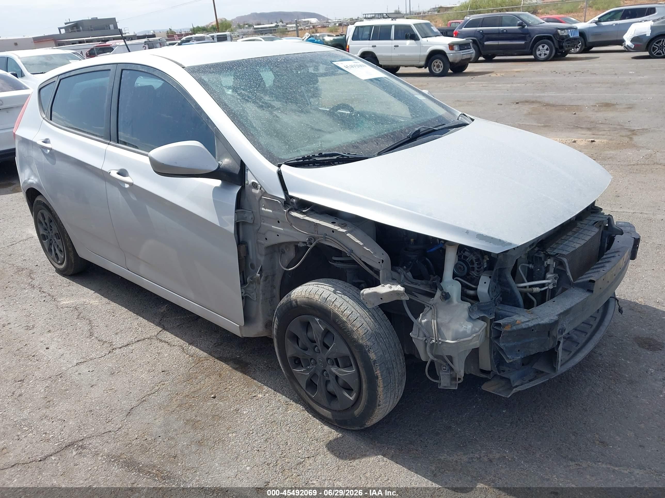 2015 Hyundai Accent GS, VIN KMHCT5AE2FU217820 — Front end