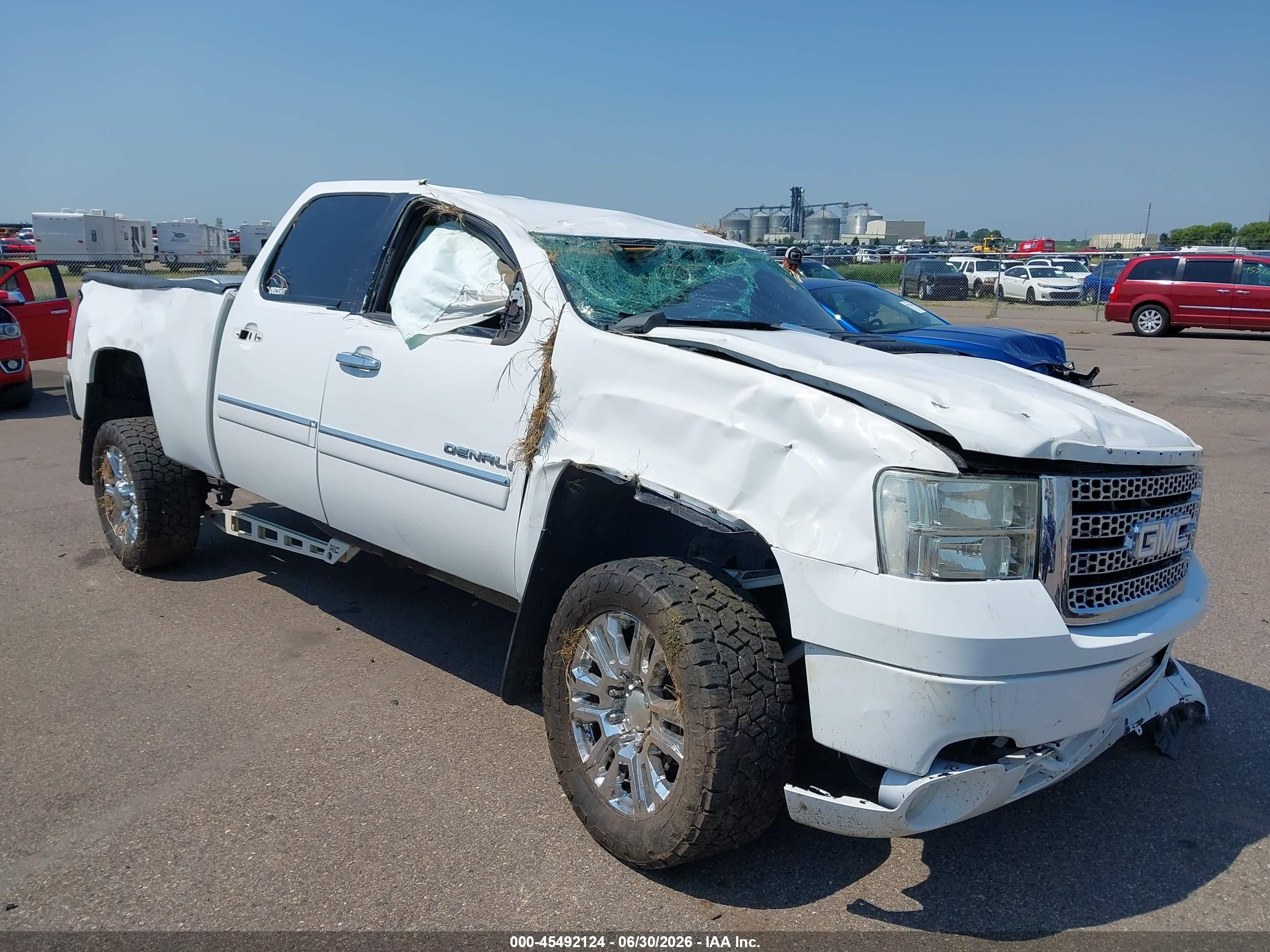 2012 GMC Sierra 2500HD Denali, VIN 1GT125E88CF171946 — Rollover