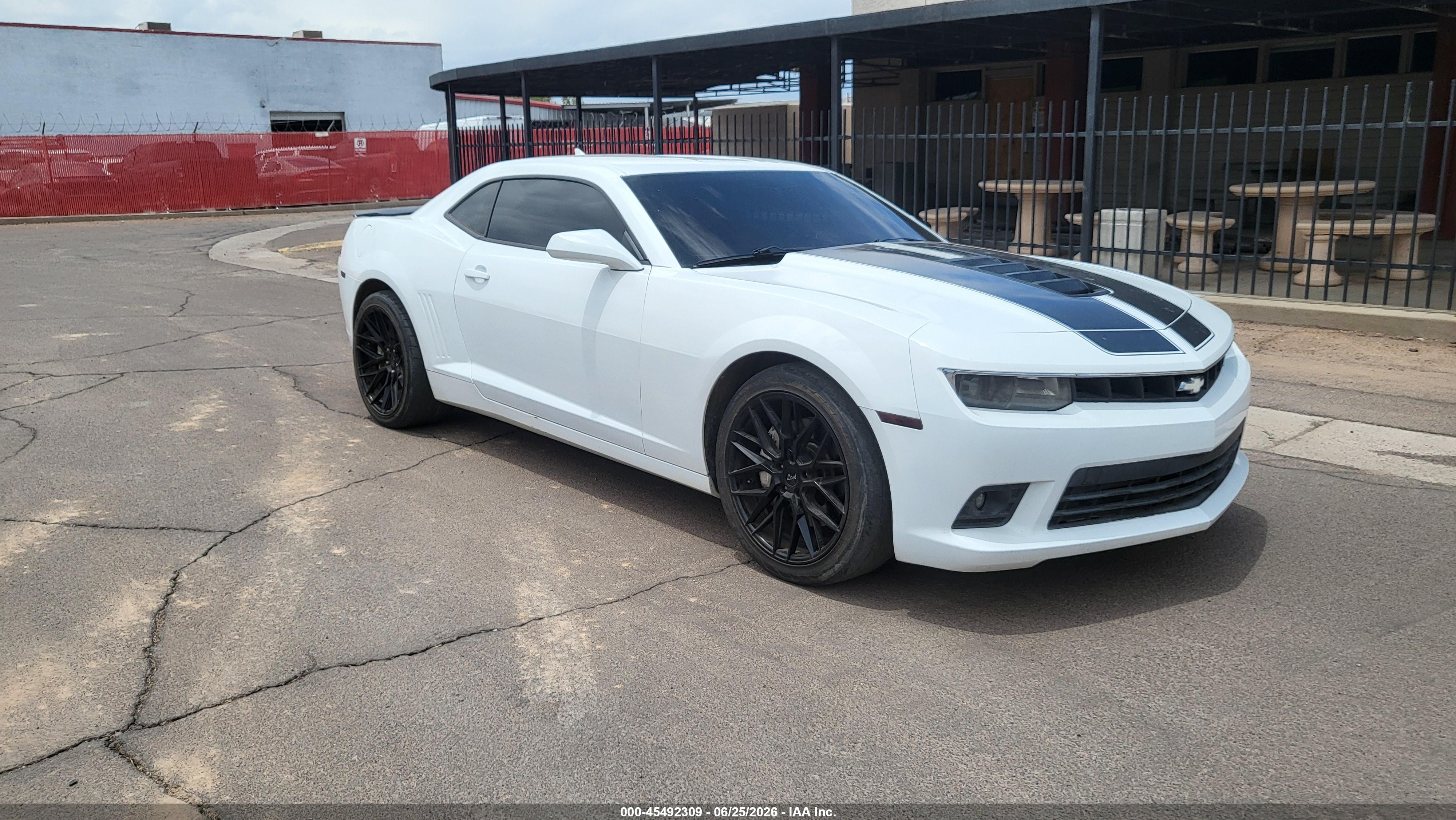 2014 Chevrolet Camaro SS, VIN 2G1FJ1EJ3E9289203 — Roof