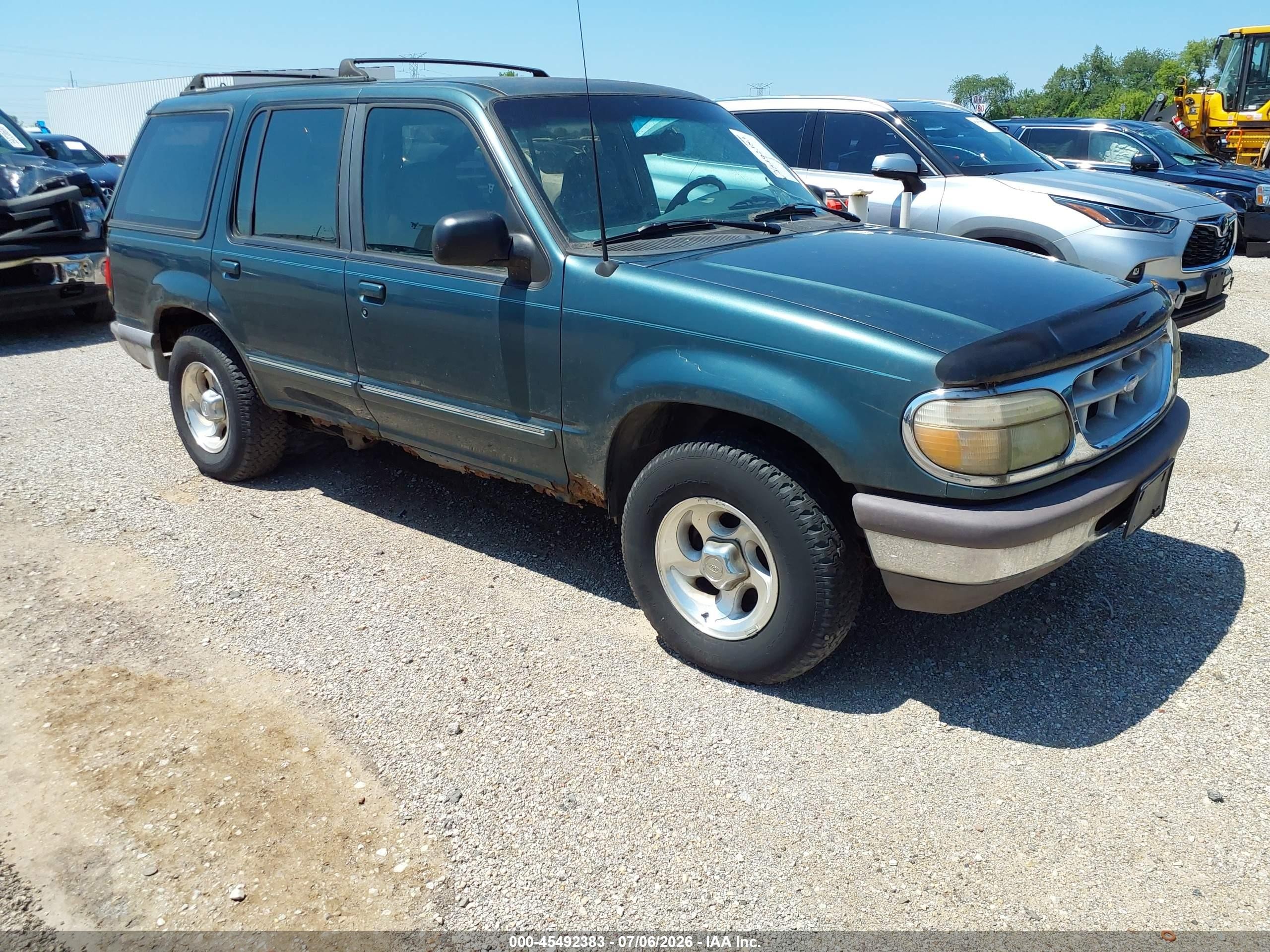 1995 Ford Explorer Eddie Bauer, VIN 1FMDU34X7SUB91308 — Обычный износ
