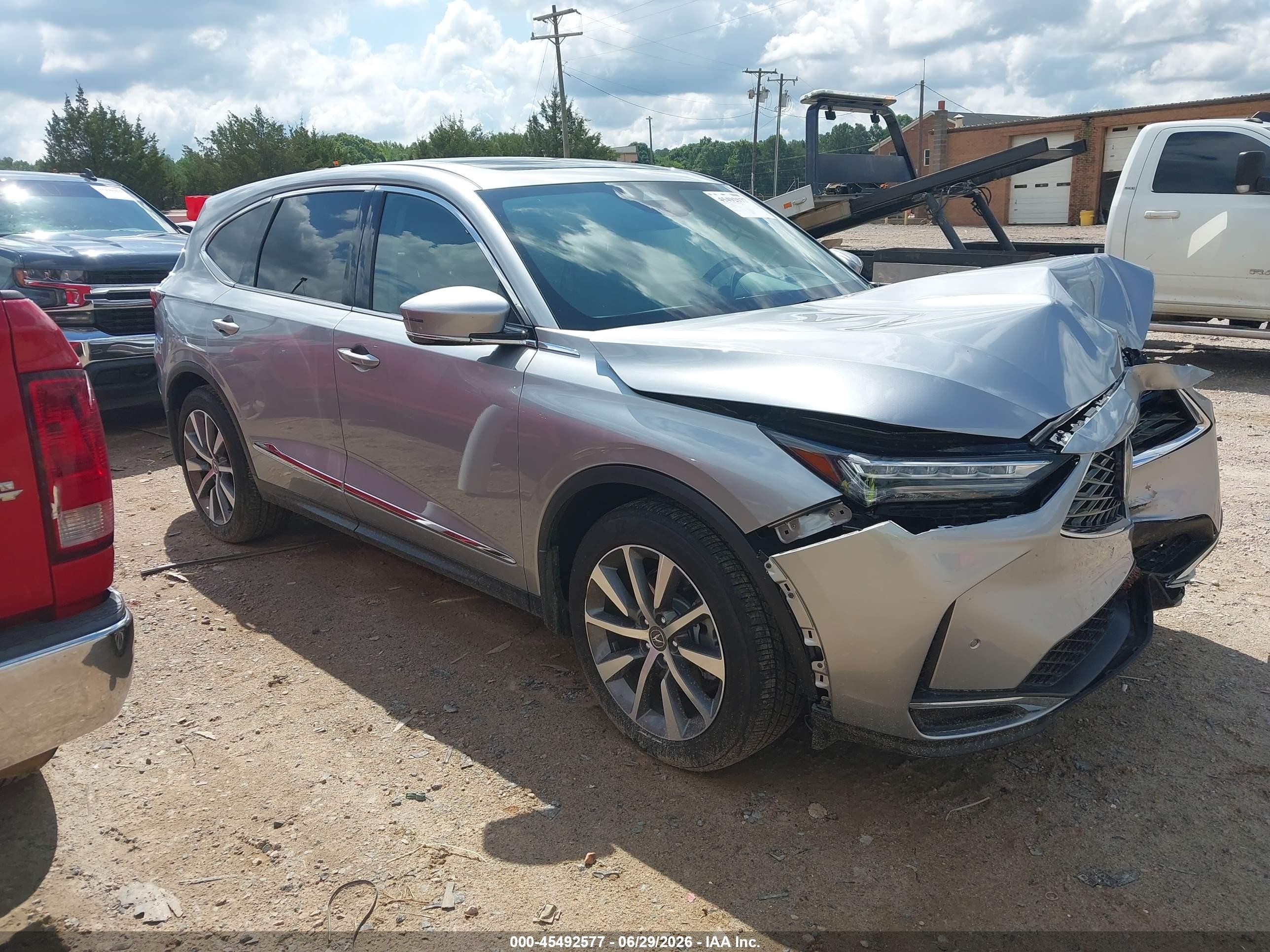 2025 Acura MDX Technology, VIN 5J8YE1H48SL024521 — Перед