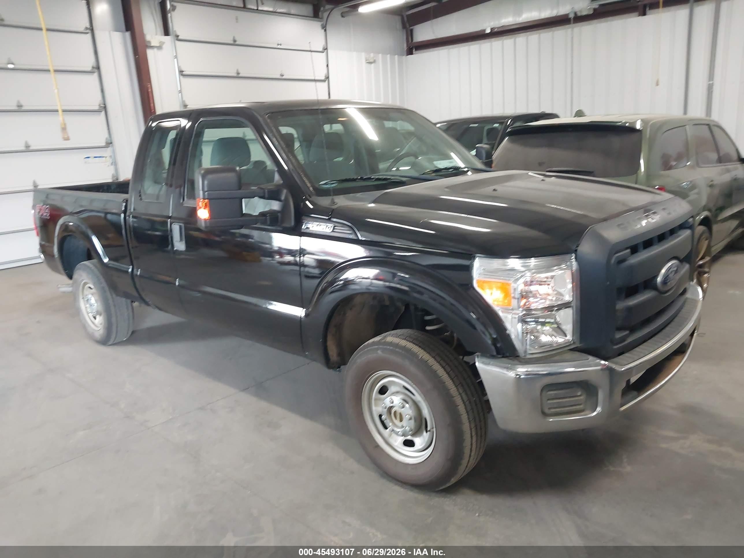 2016 Ford F-250 XLT, VIN 1FT7X2B66GED02980 — Normal wear