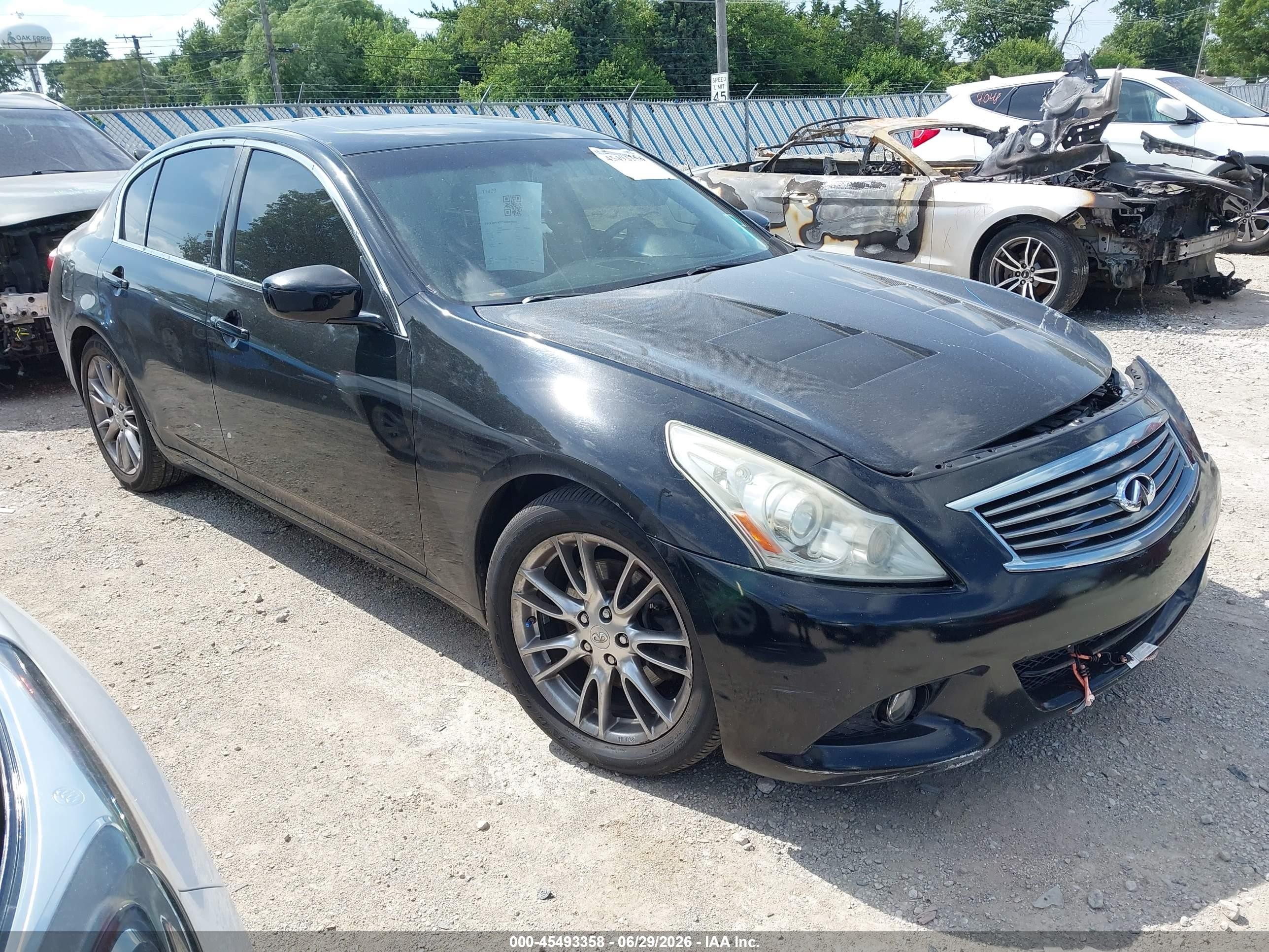 2010 Infiniti G37 Journey, VIN JN1CV6AP7AM400177 — Front end
