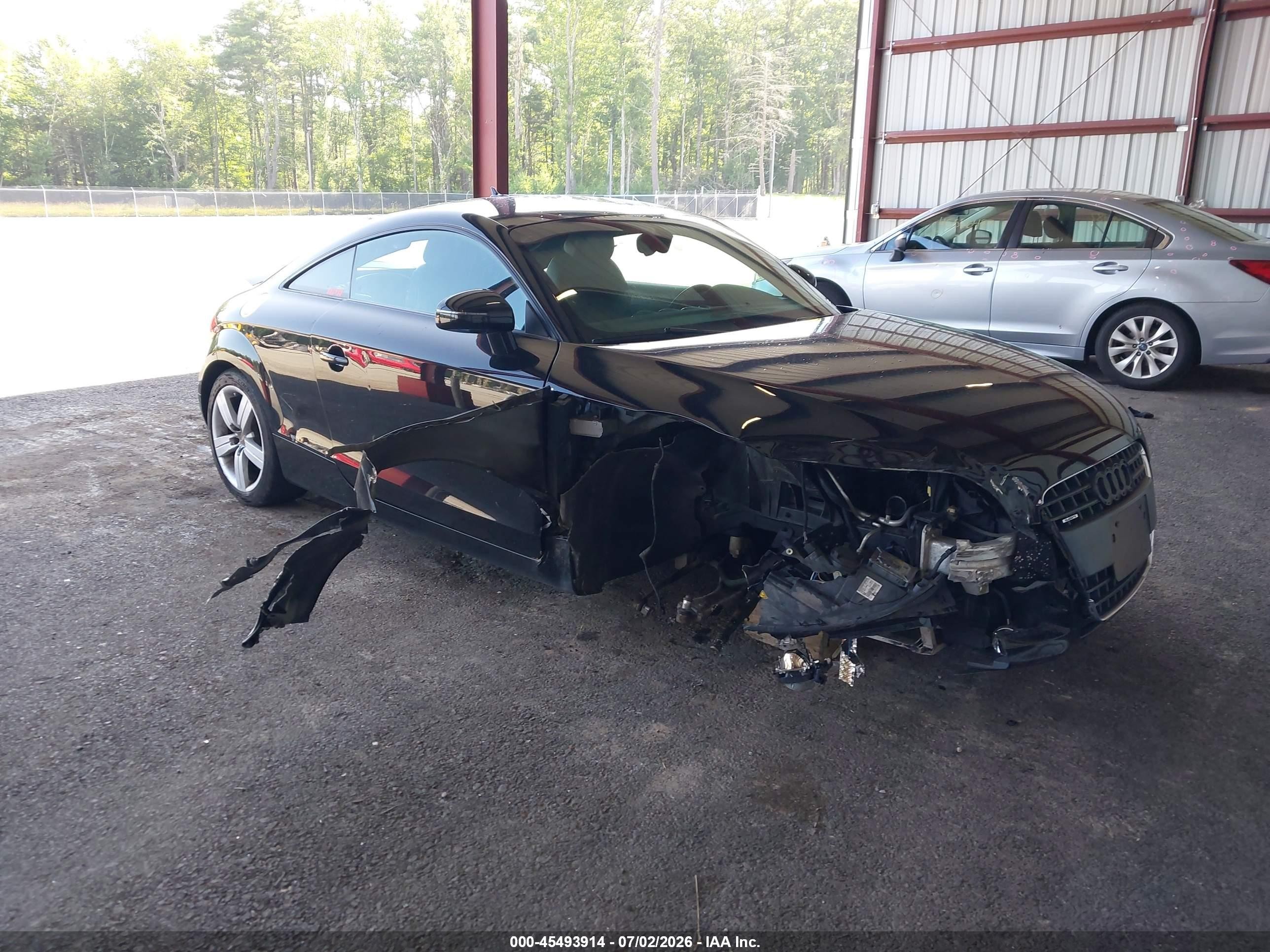 2010 Audi TT, VIN TRUFFAFK7A1015474 — Front end