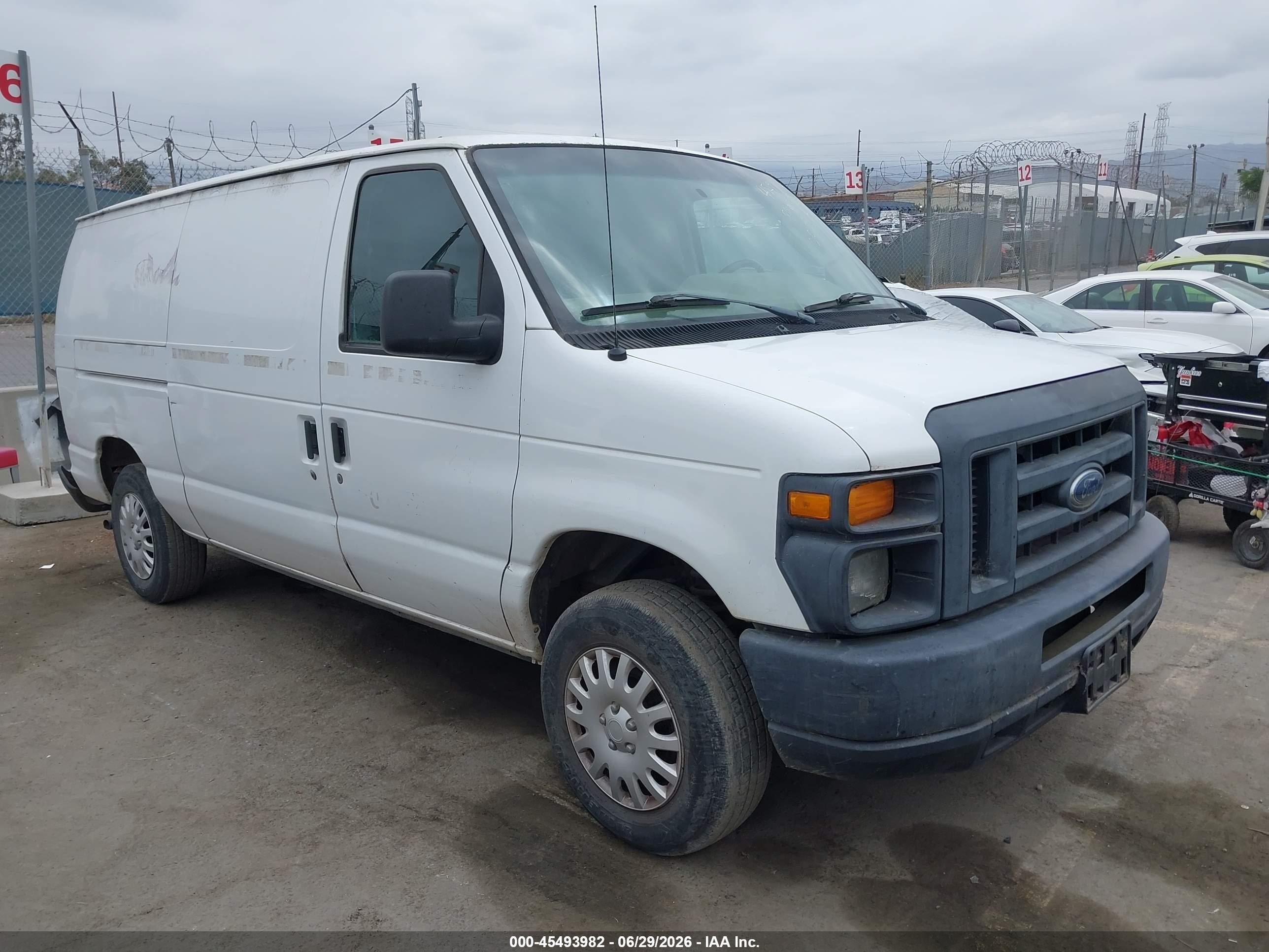 2010 Ford Econoline Cargo Commercial, VIN 1FTNE1EW9ADA95873 — Rear end