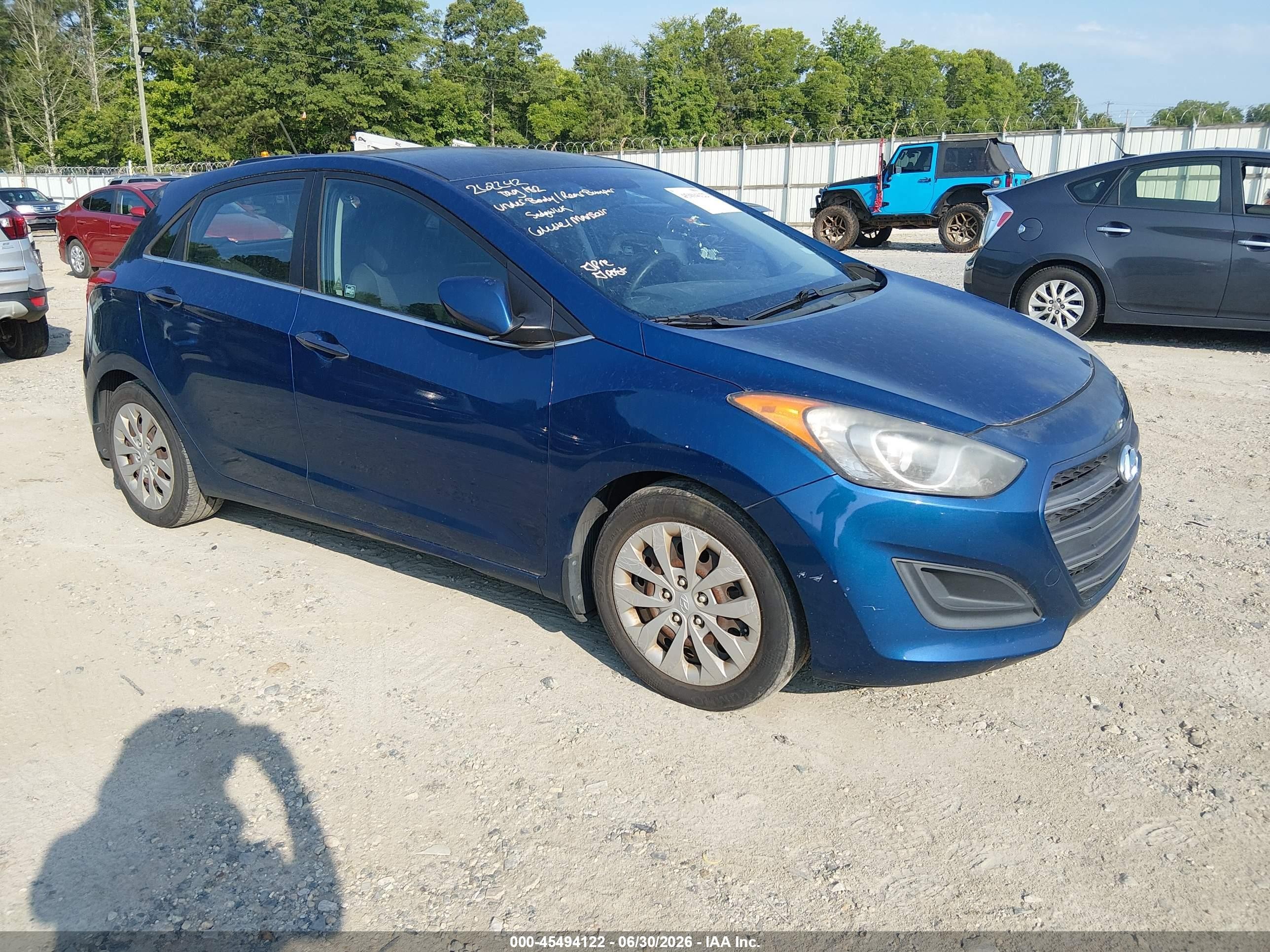 2016 Hyundai Elantra, VIN KMHD35LH1GU276368 — Rear end