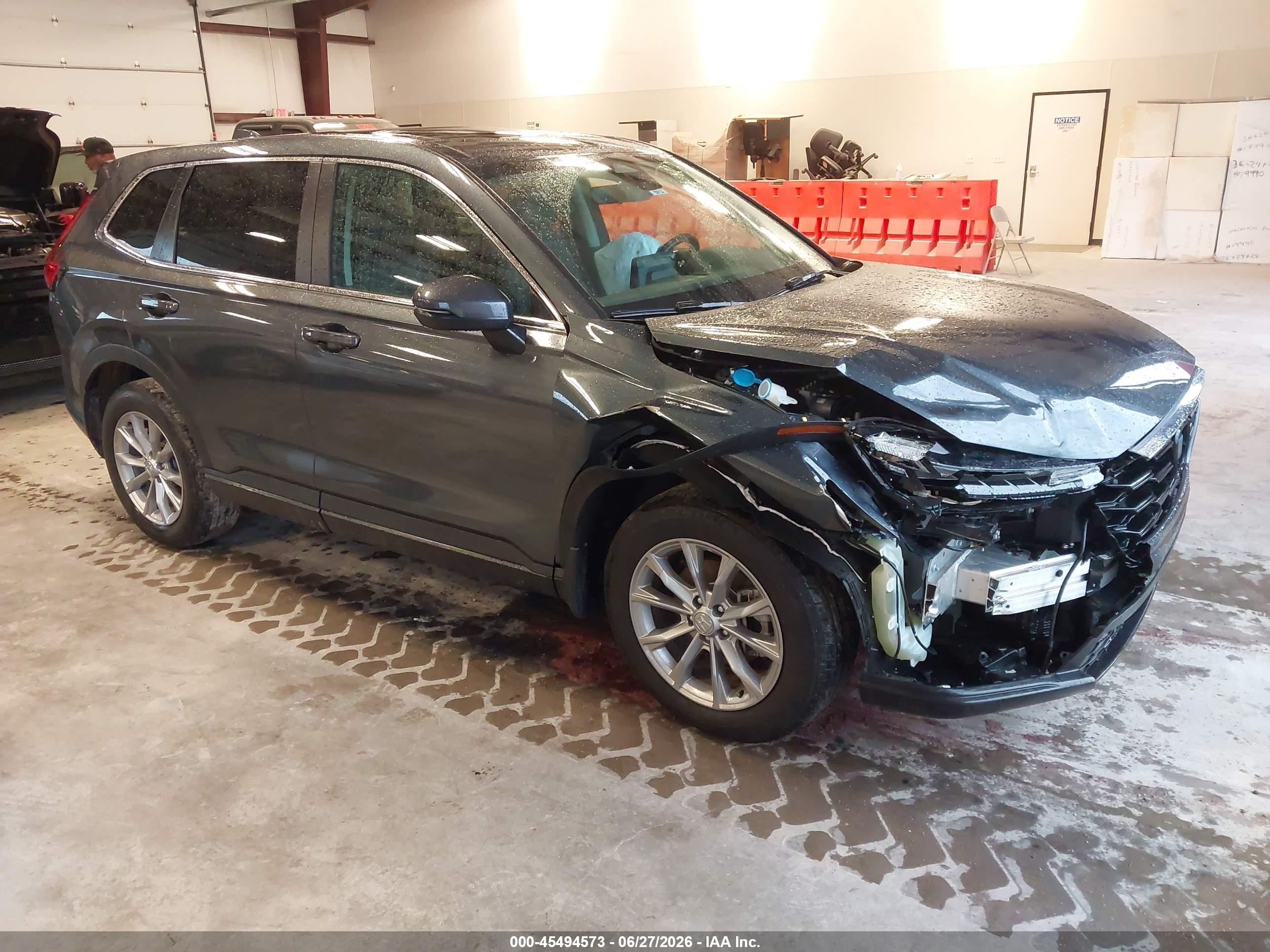 2025 Honda CR-V EX-L, VIN 7FARS4H78SE013274 — Front end