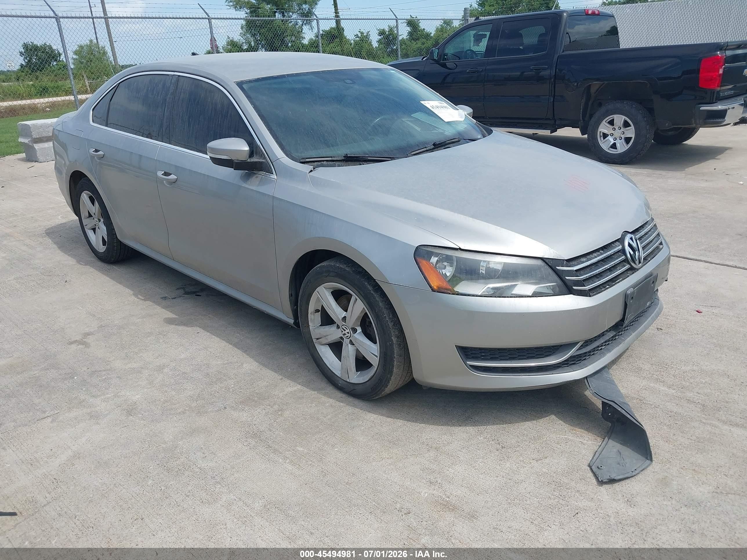 2014 Volkswagen Passat SE, VIN 1VWBT7A37EC097038 — Repossession