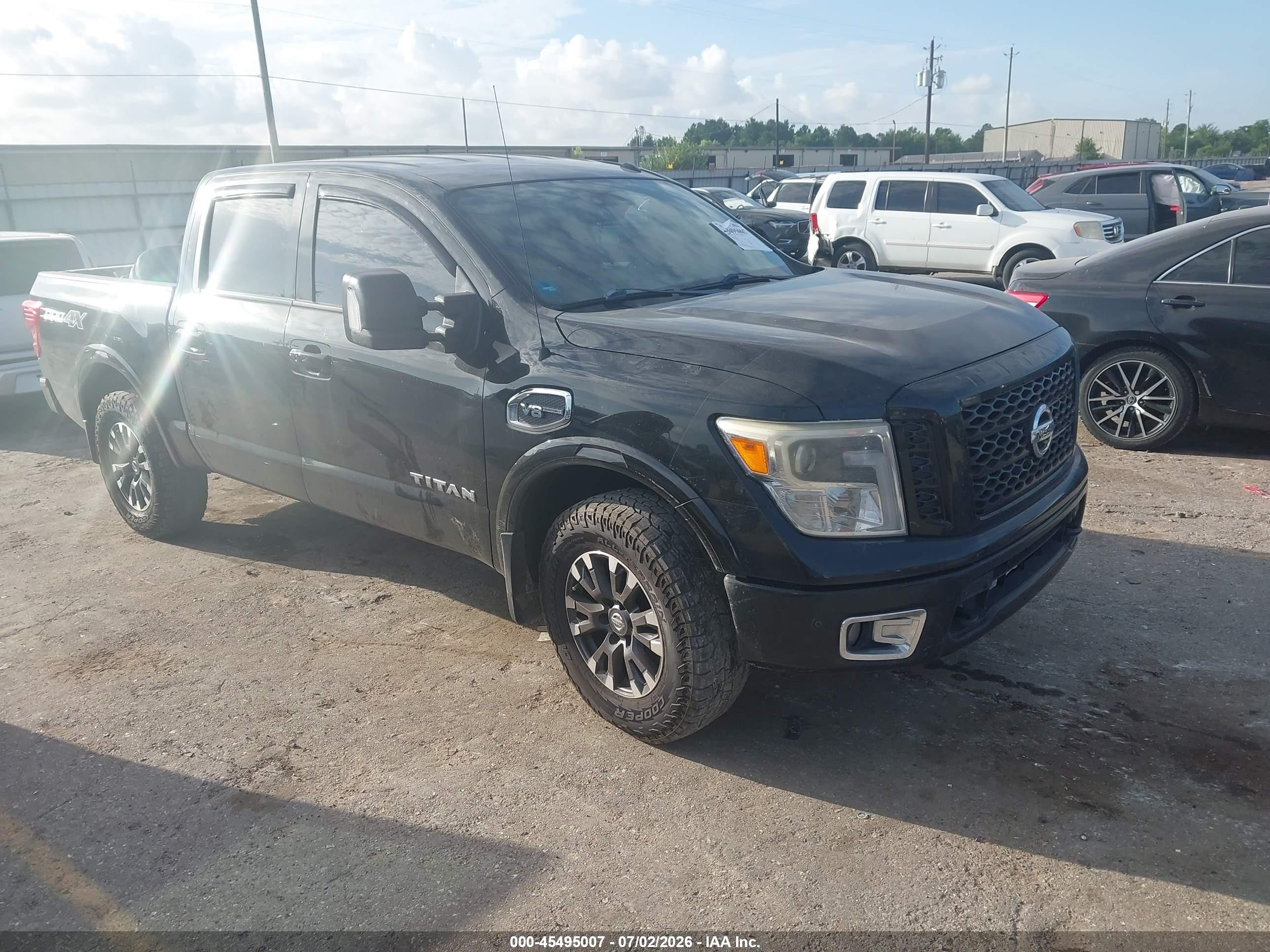 2017 Nissan Titan SV, VIN 1N6AA1E52HN552283 — Стихия
