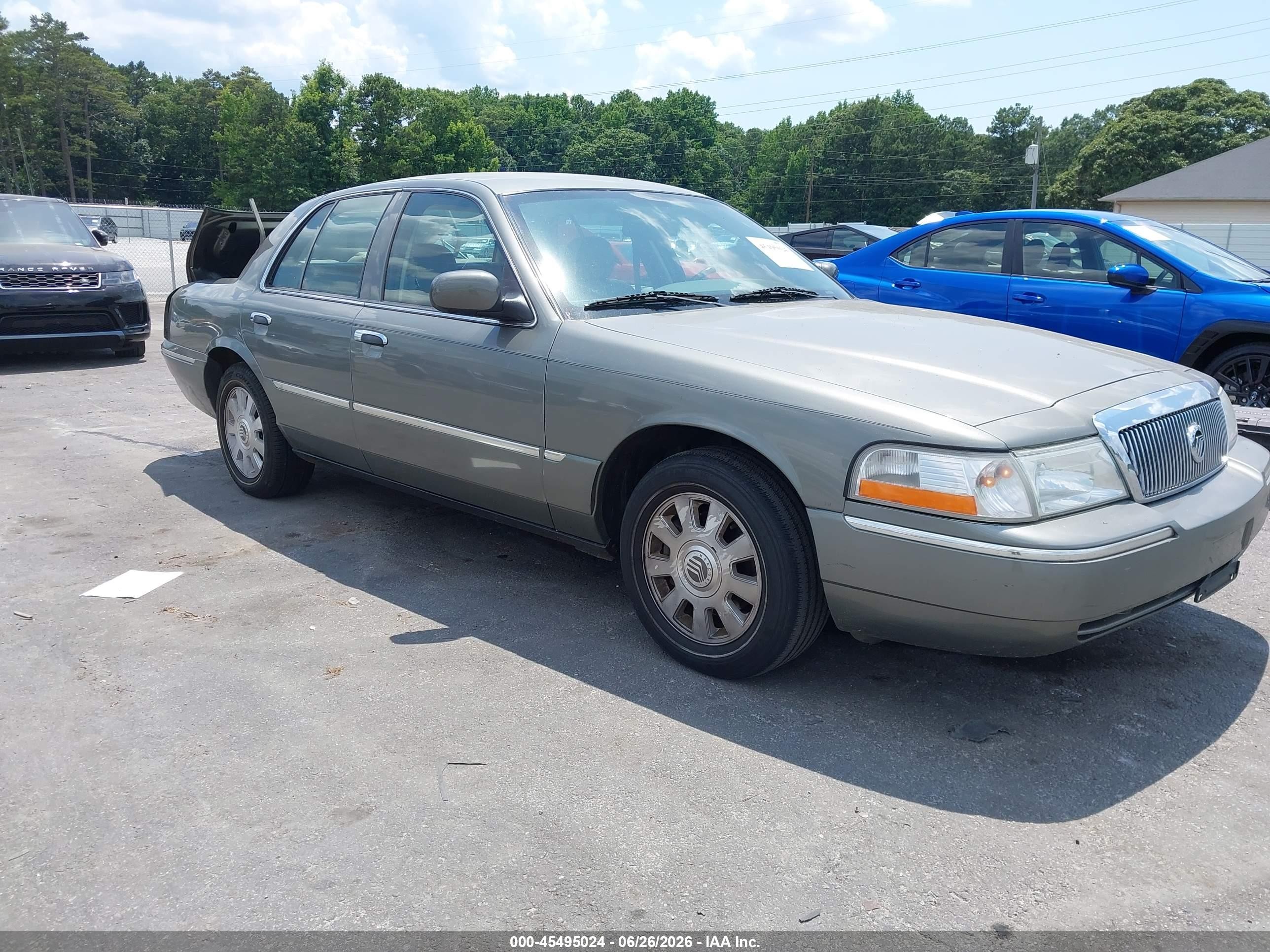 2003 Mercury Grand Marquis LS Premium, VIN 2MEFM75W83X677421 — Rear end